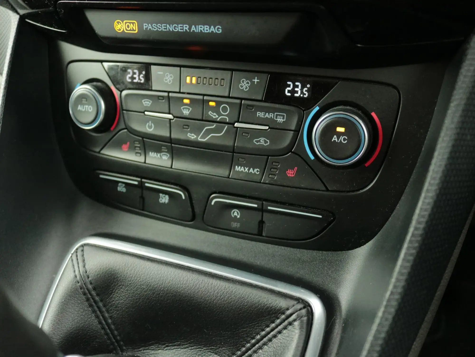 Ford Tourneo Connect Image 22