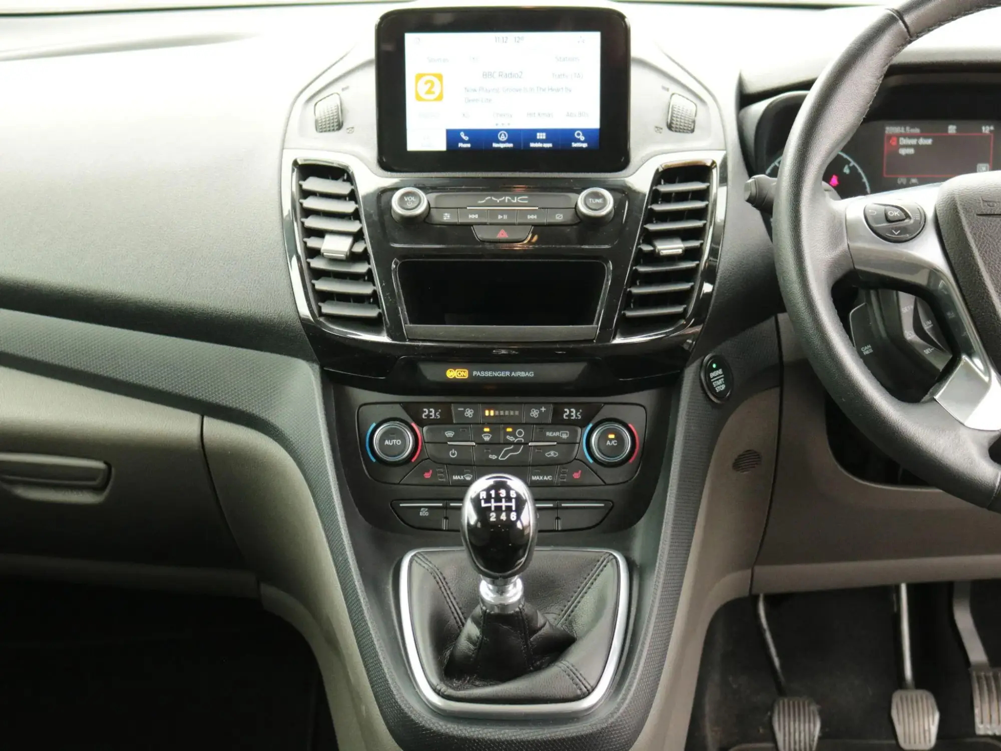 Ford Tourneo Connect Image 24