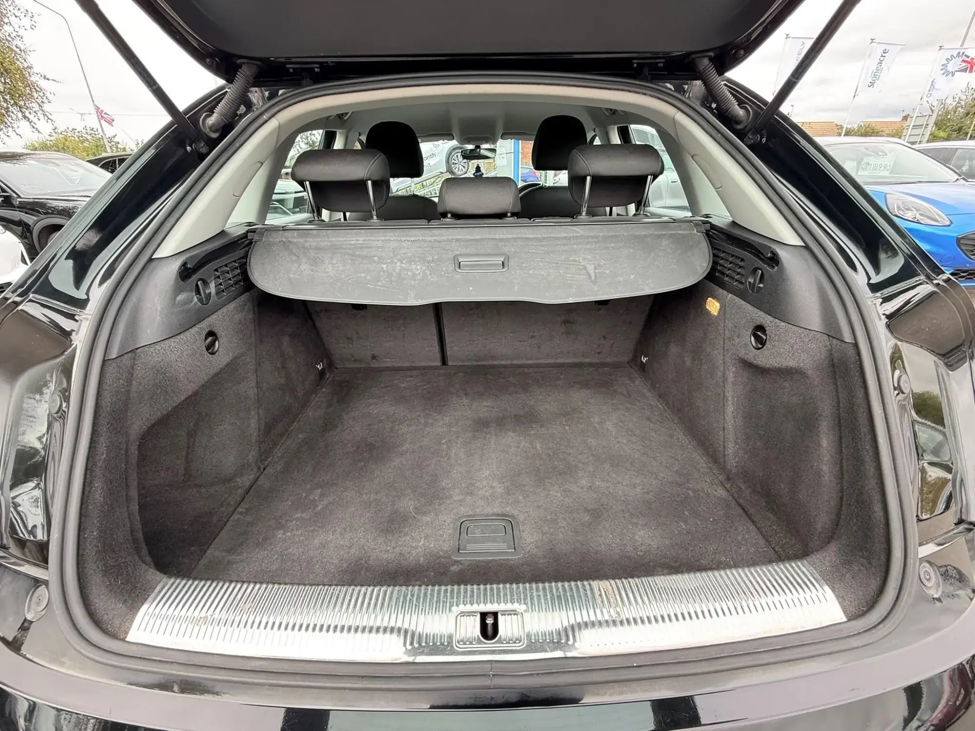 Audi Q3 Image 21 Audi Q3 Image 21