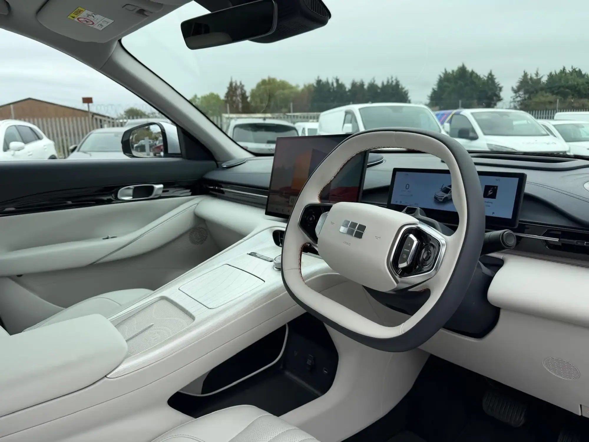 Geely Starray EM-i Image 9