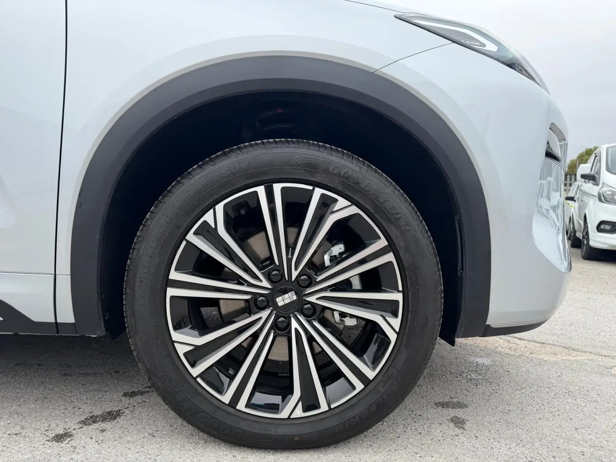 Geely Starray EM-i Image 12