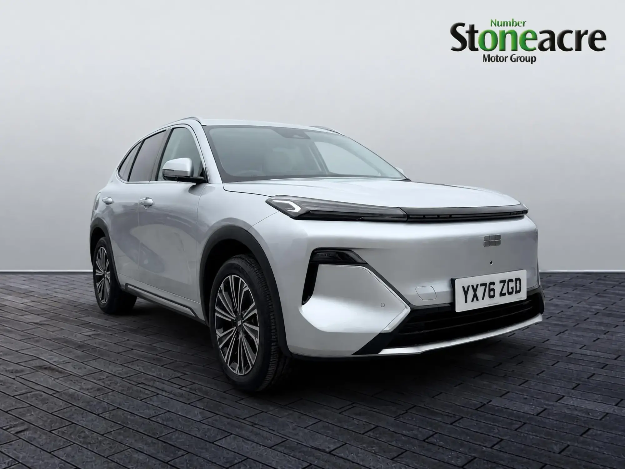 Geely Starray EM-i 1.5 EM-i 29.8kWh Ultra Auto Euro 6 (s/s) 5dr YX76ZGD Image 1 Geely Starray EM-i 1.5 EM-i 29.8kWh Ultra Auto Euro 6 (s/s) 5dr YX76ZGD Image 1