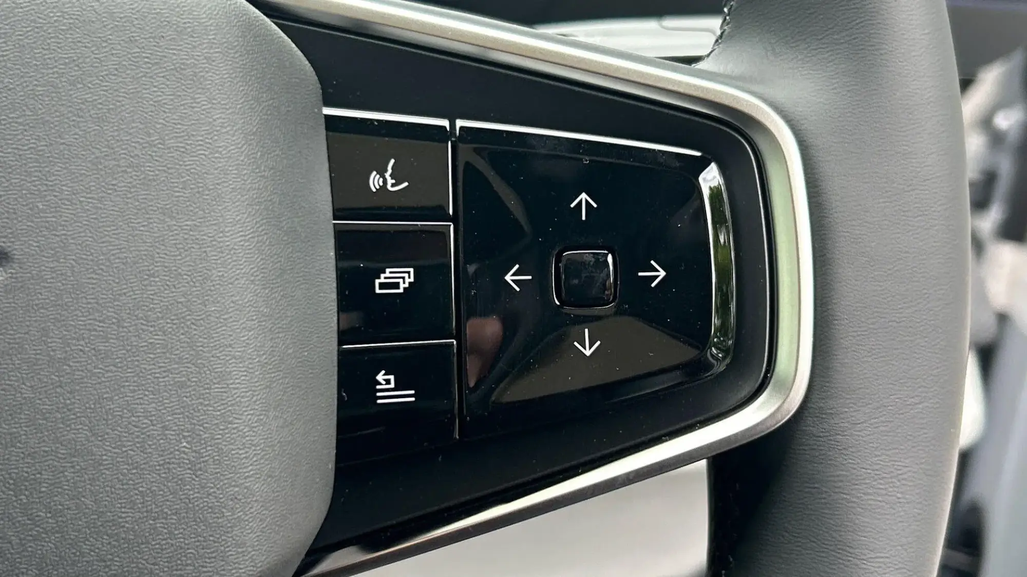Polestar 4 Coupe Image 10