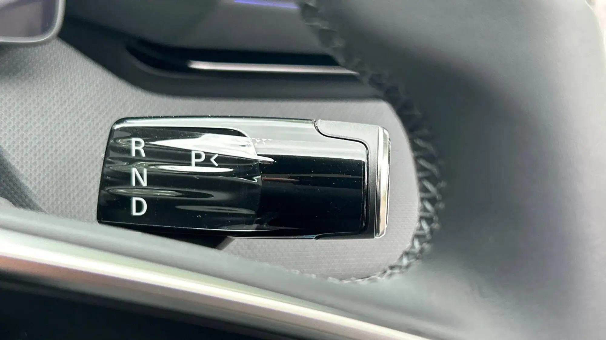 Polestar 4 Coupe Image 12