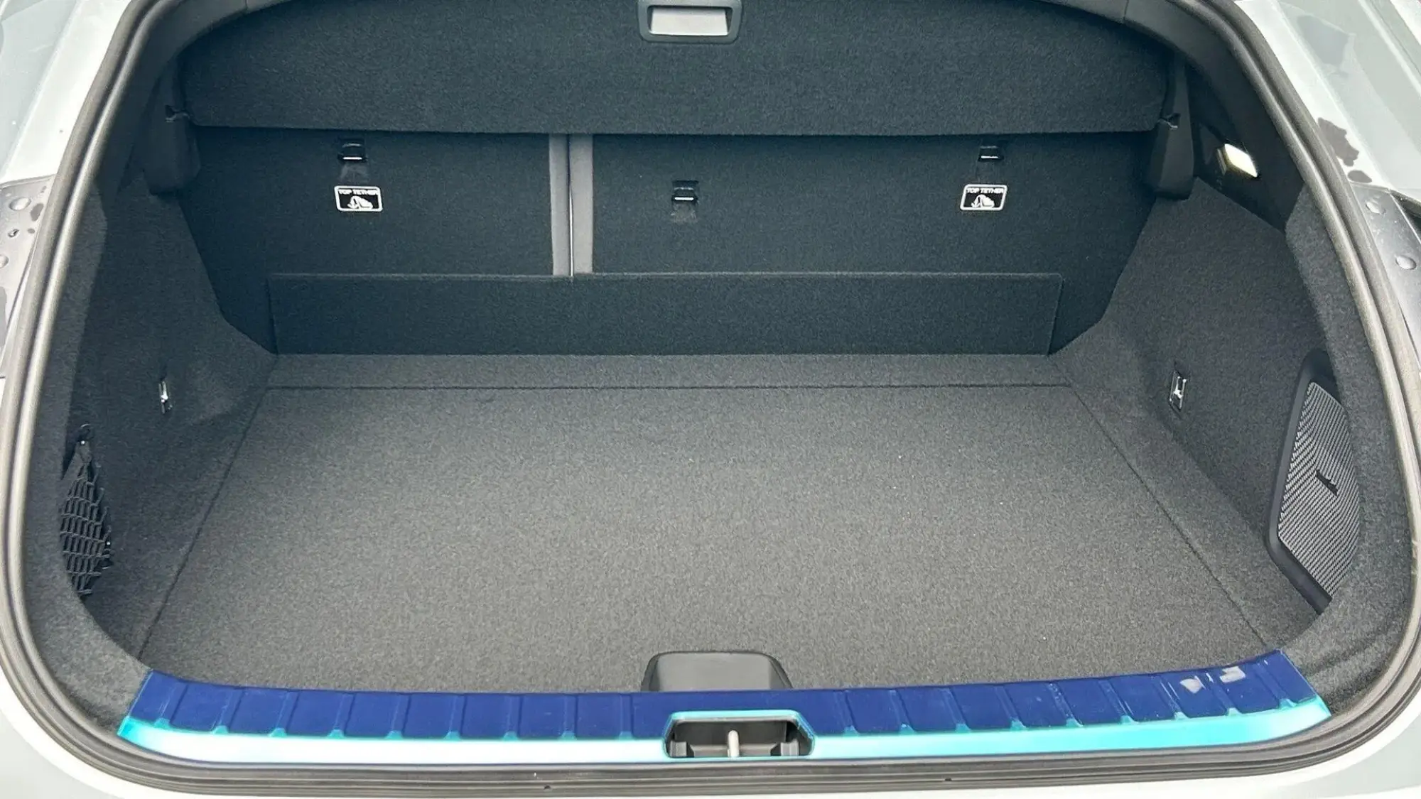 Polestar 4 Coupe Image 28