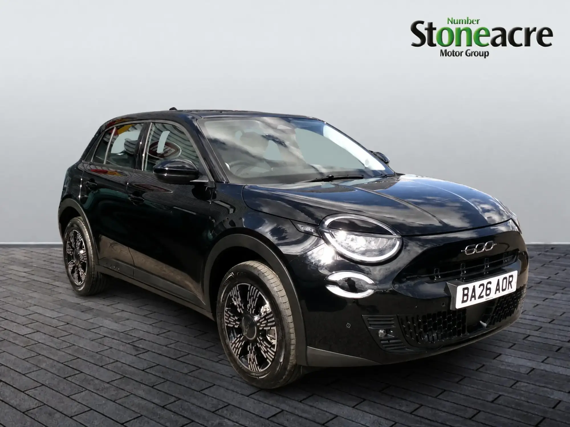 Fiat 600 Petrol 1.2 MHEV Icon e-DCT Euro 6 (s/s) 5dr BA26AOR Image 1