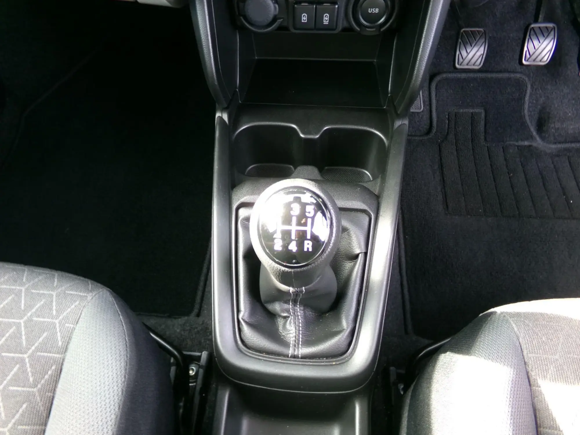 Suzuki Swift Image 10