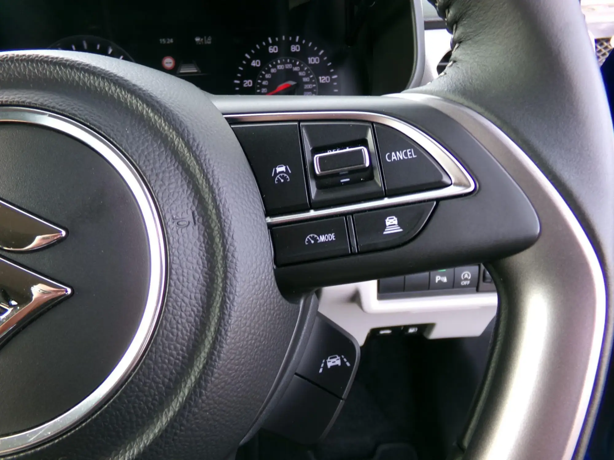 Suzuki Swift Image 14