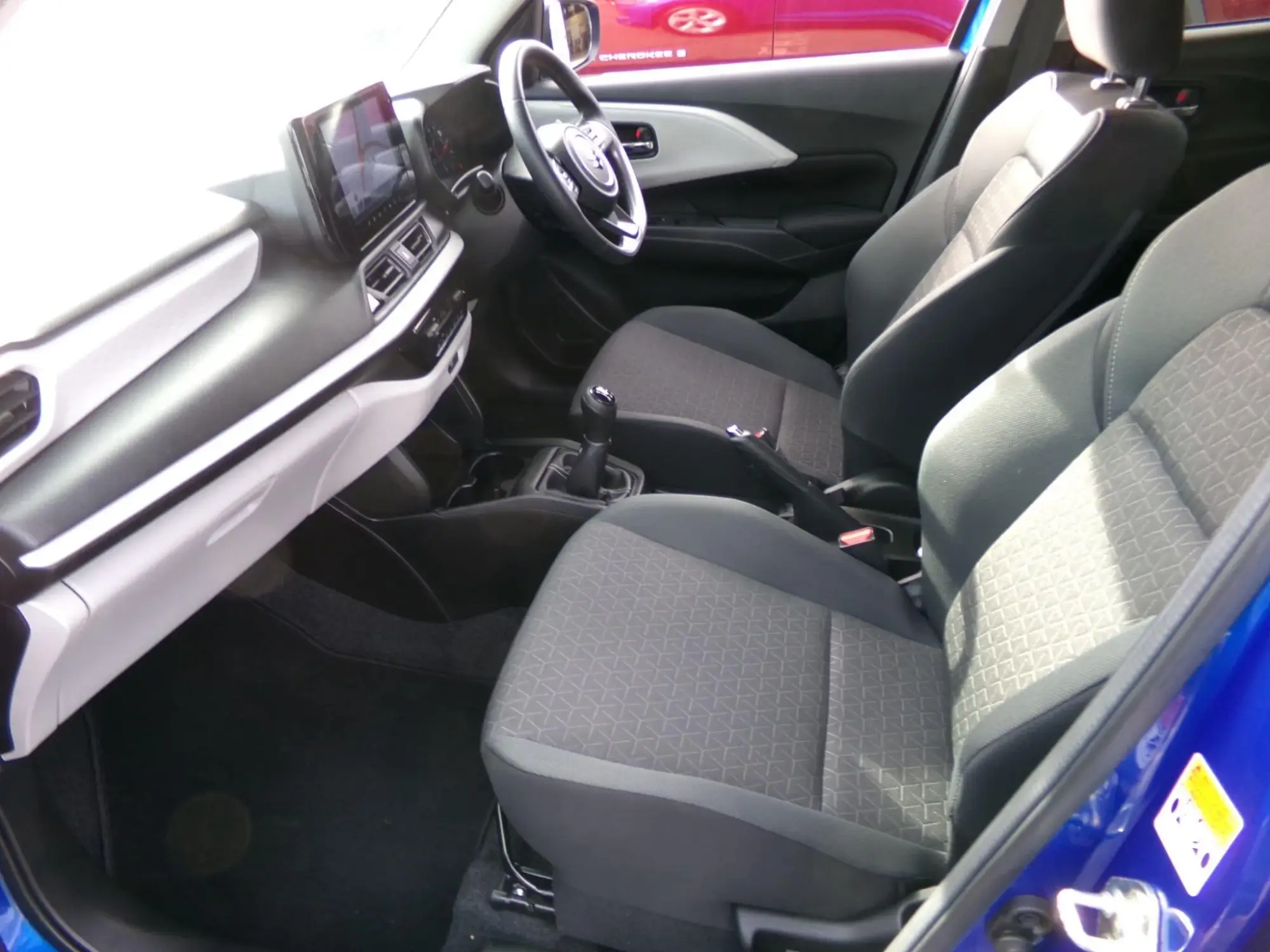 Suzuki Swift Image 22
