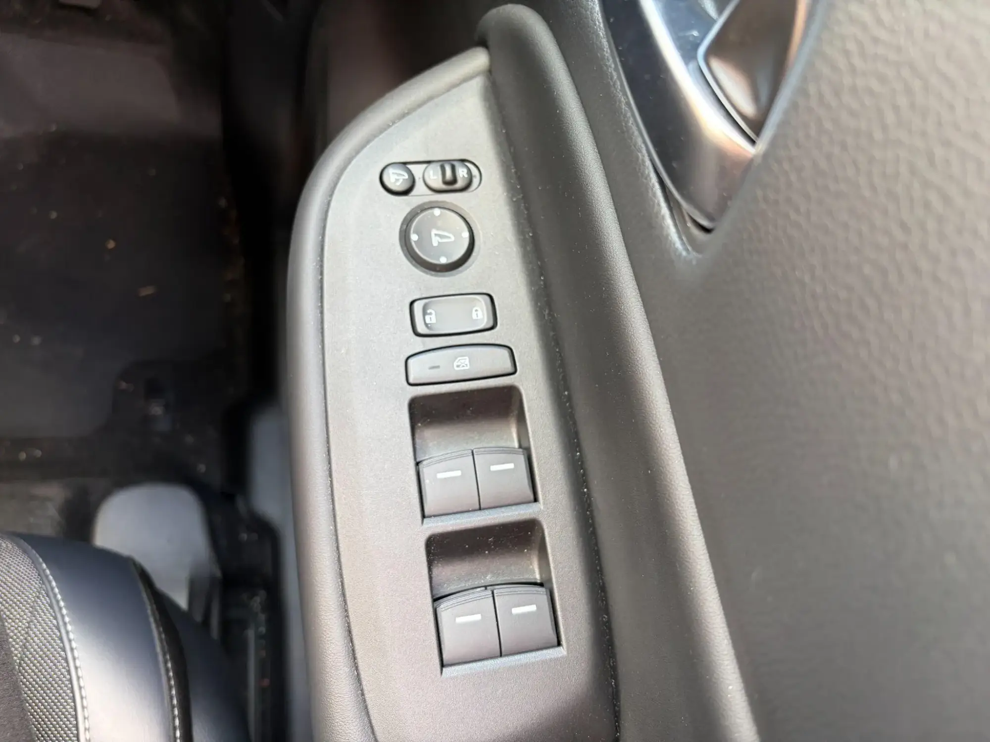 Honda Jazz Hybrid Image 25 Honda Jazz Hybrid Image 25