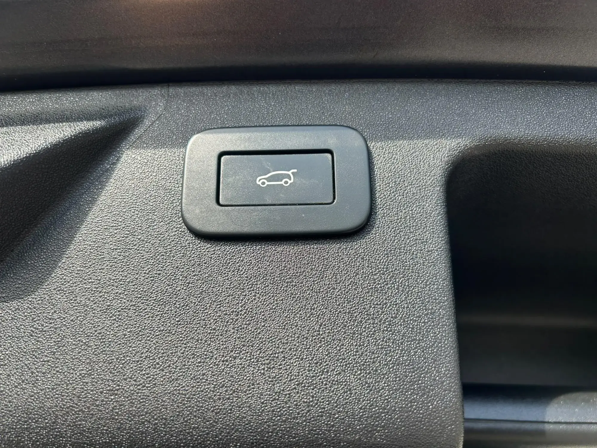 Land Rover Discovery Sport Image 15