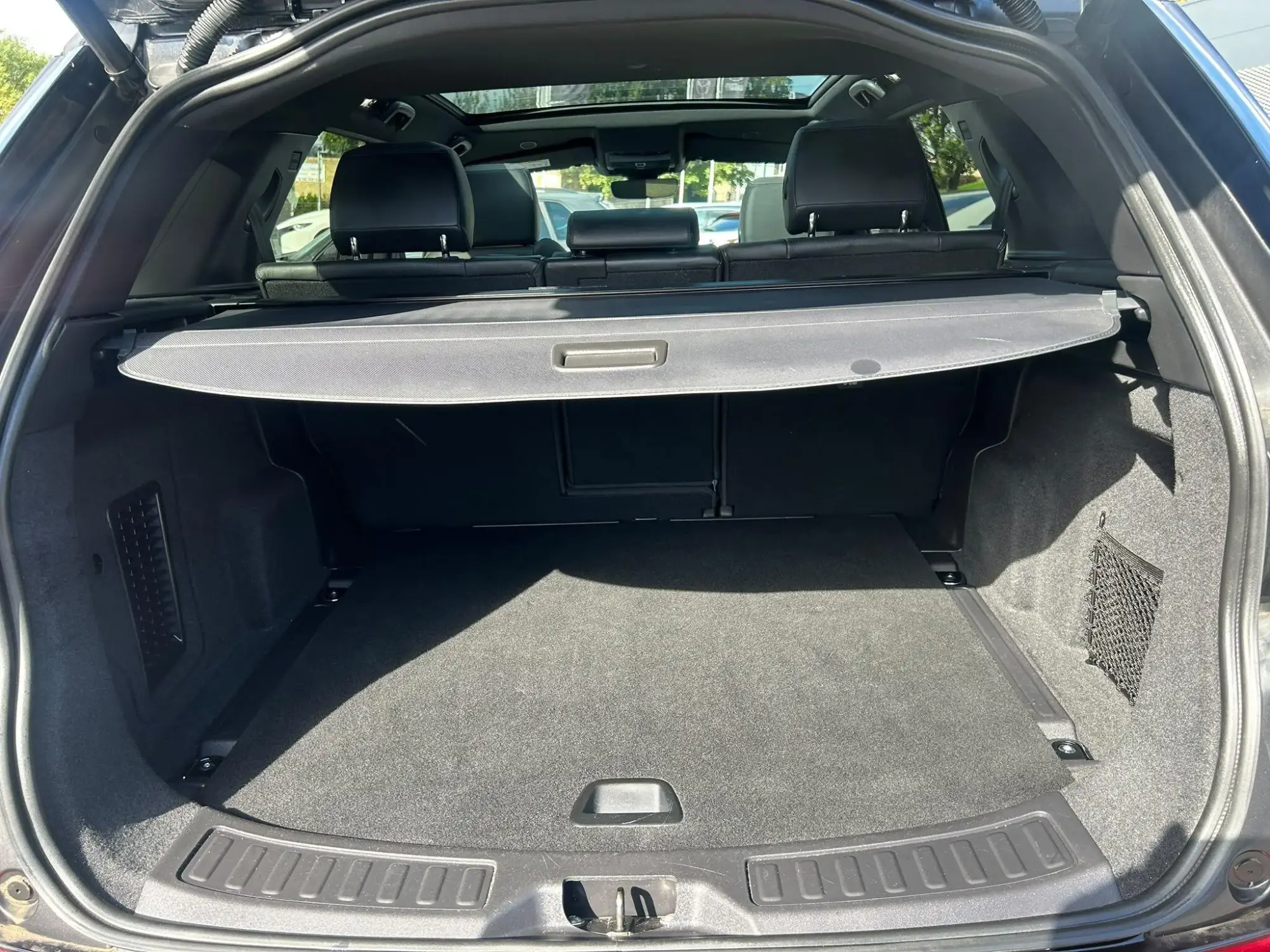 Land Rover Discovery Sport Image 31