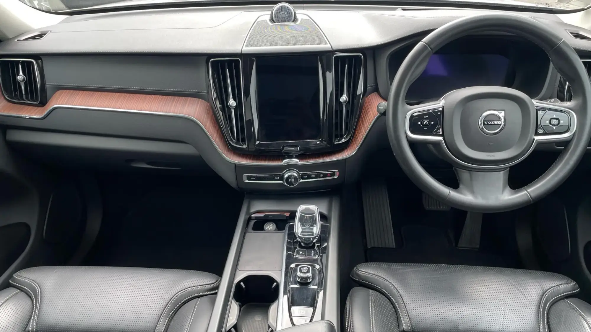 Volvo XC60 Image 8 Volvo XC60 Image 8