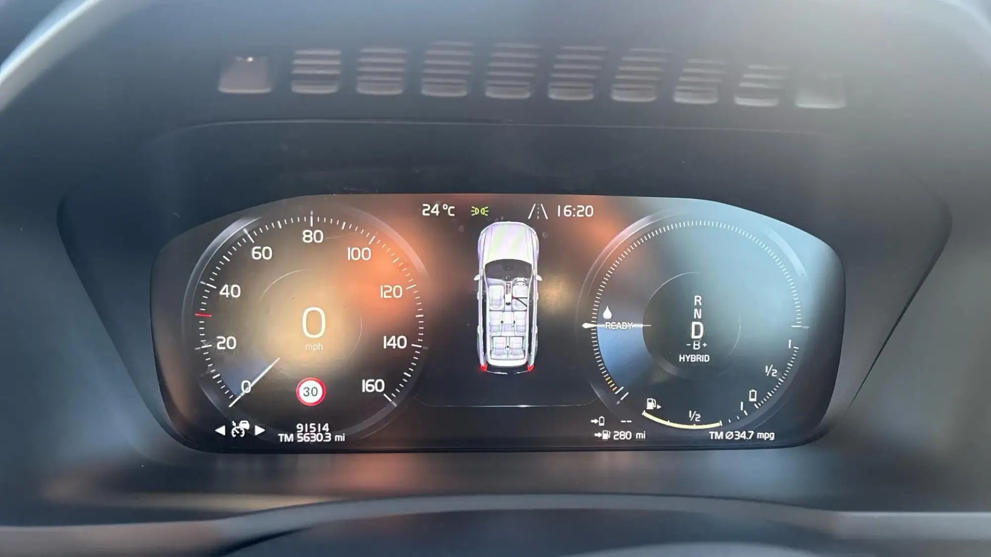 Volvo XC90 Plug-In Hybrid Image 11 Volvo XC90 Plug-In Hybrid Image 11