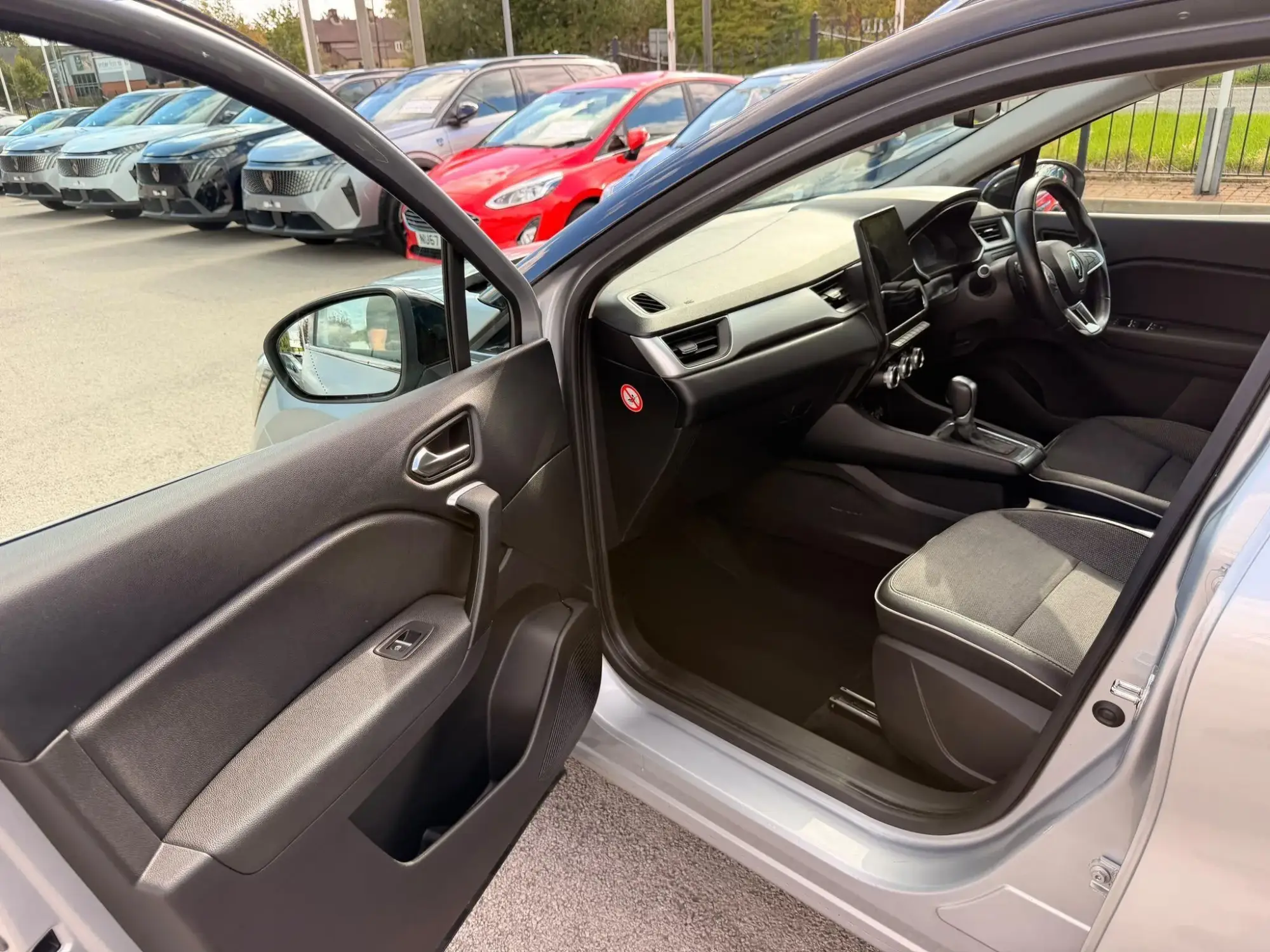 Renault Captur Image 21 Renault Captur Image 21