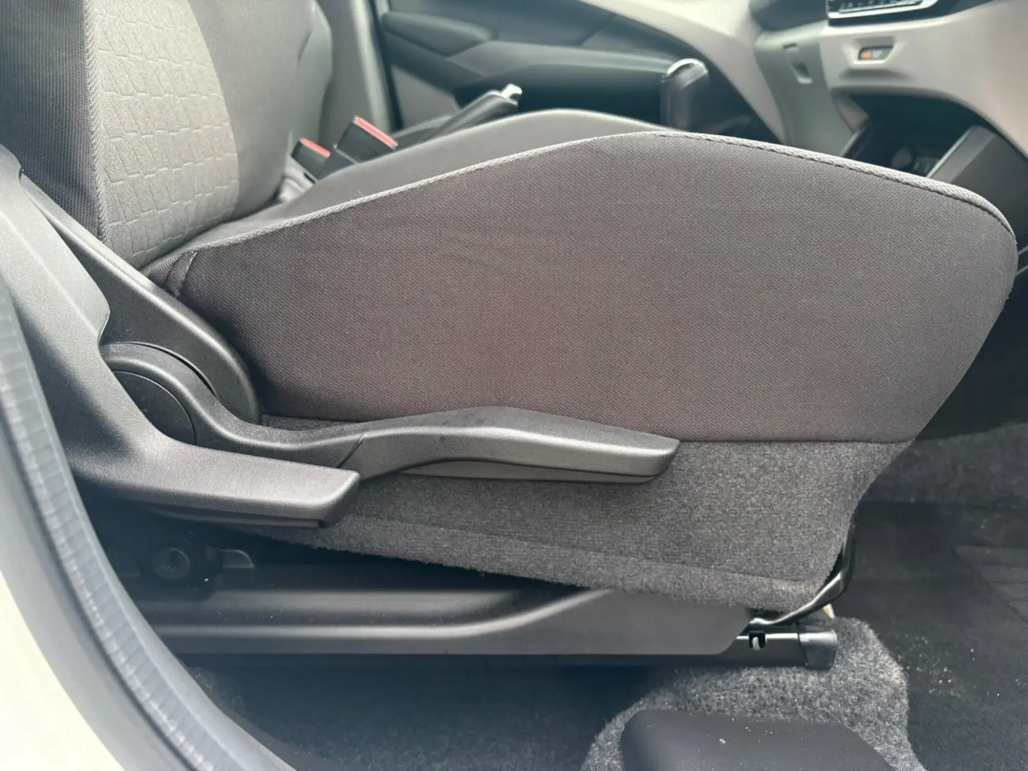 Suzuki Swift Image 12 Suzuki Swift Image 12