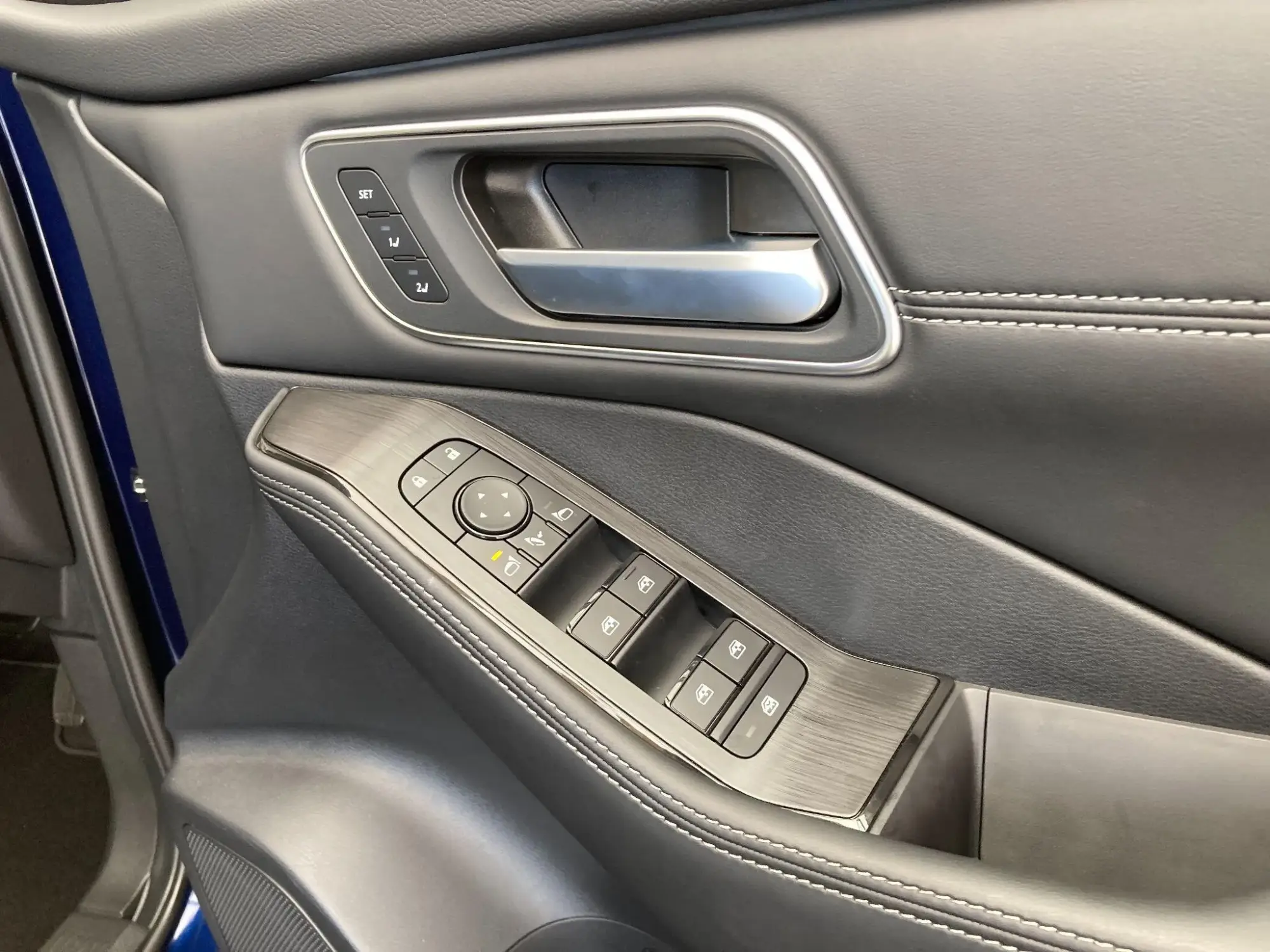 Nissan X-Trail Image 13 Nissan X-Trail Image 13