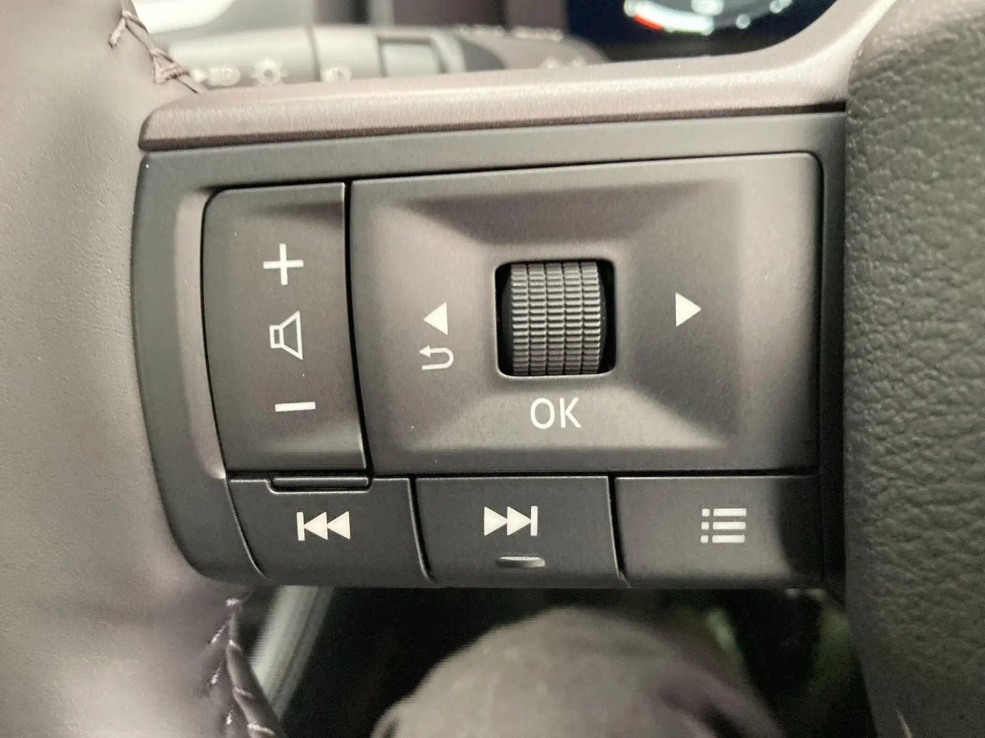 Nissan X-Trail Image 18 Nissan X-Trail Image 18