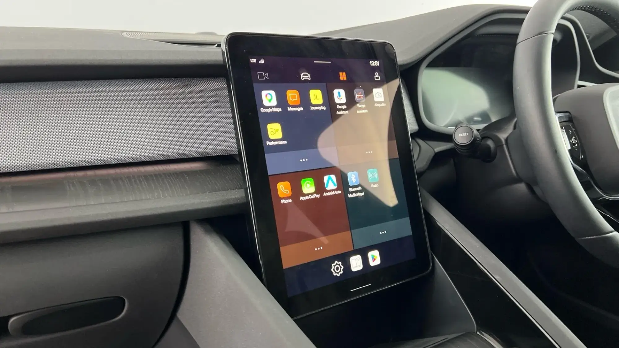 Polestar 2 Image 13