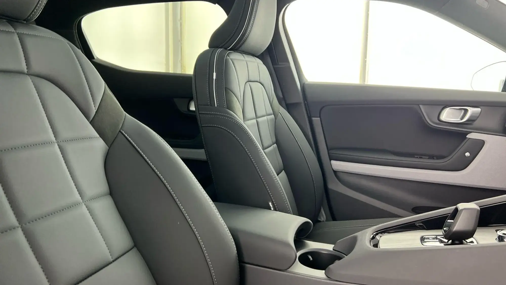 Polestar 2 Image 18 Polestar 2 Image 18