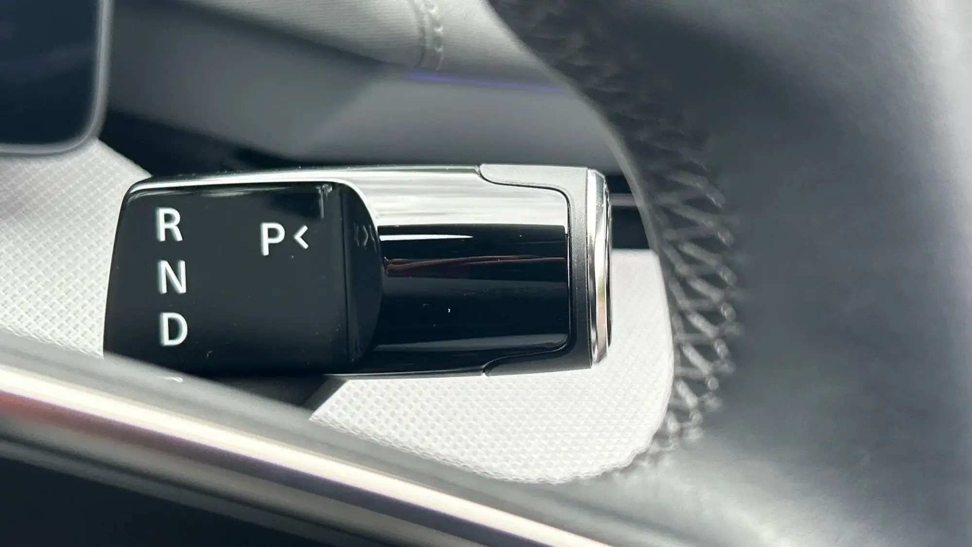 Polestar 4 SUV Image 12 Polestar 4 SUV Image 12