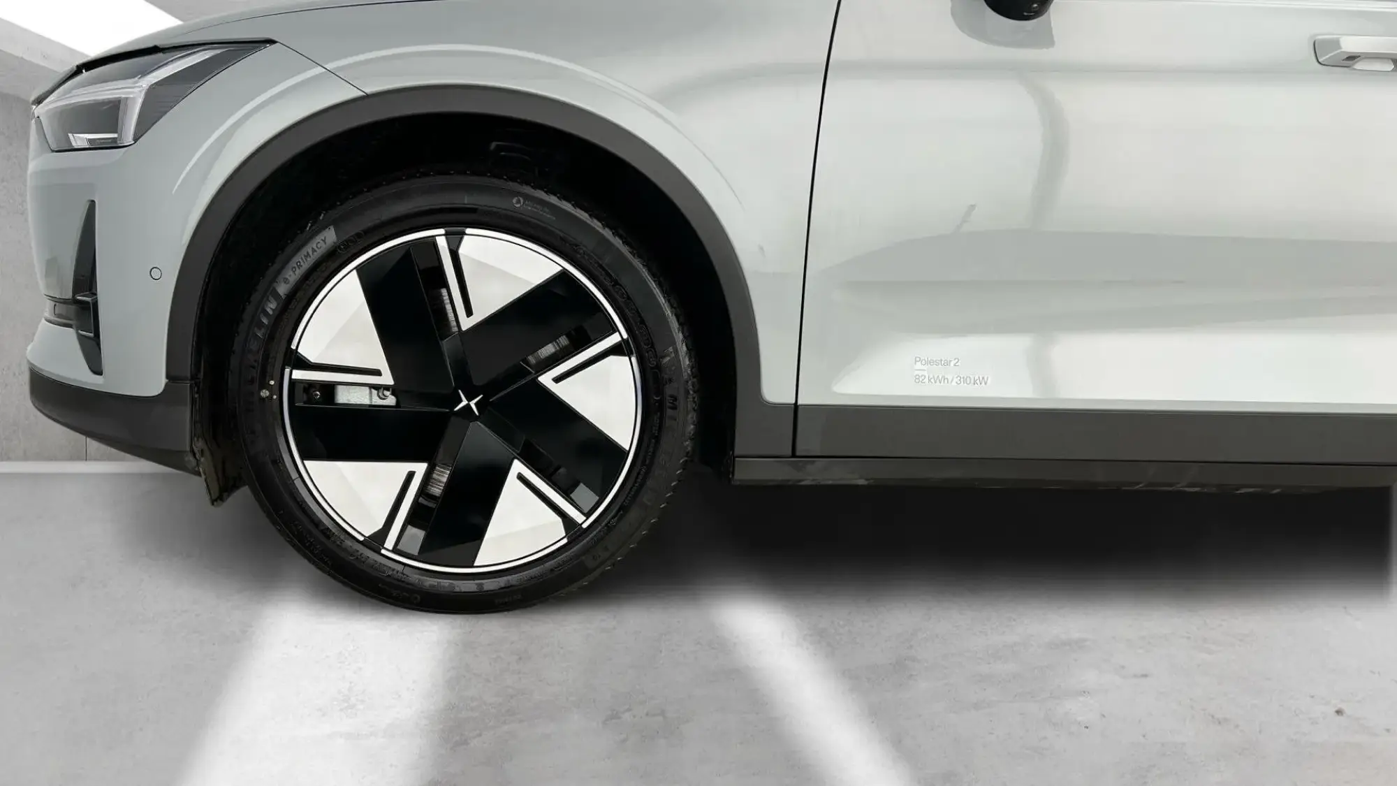 Polestar 2 Image 26