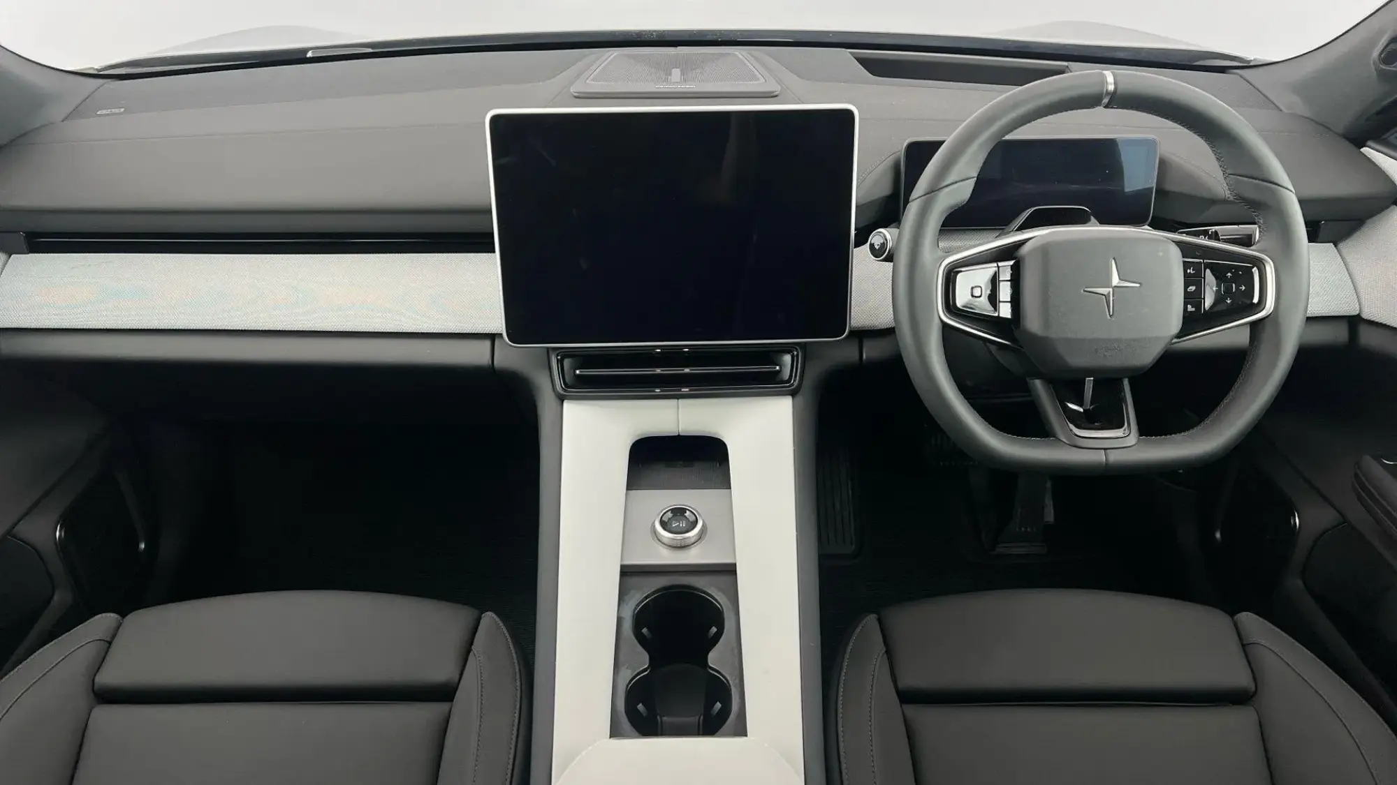 Polestar 4 Coupe Image 21