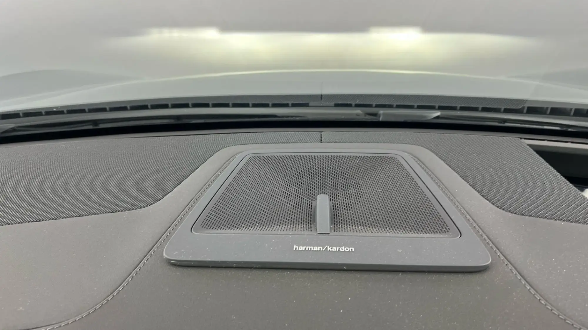 Polestar 4 Coupe Image 24