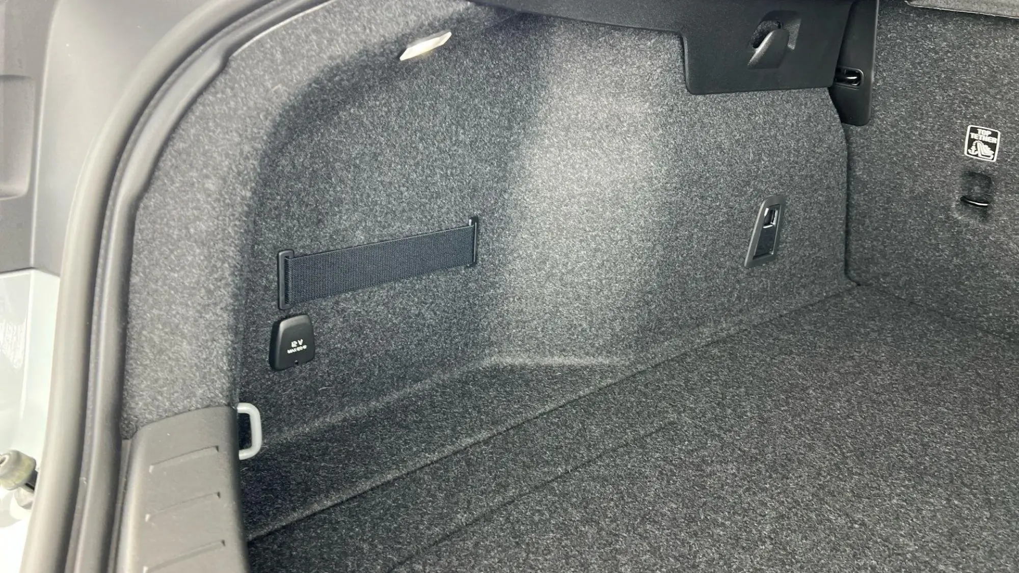 Polestar 2 Image 29