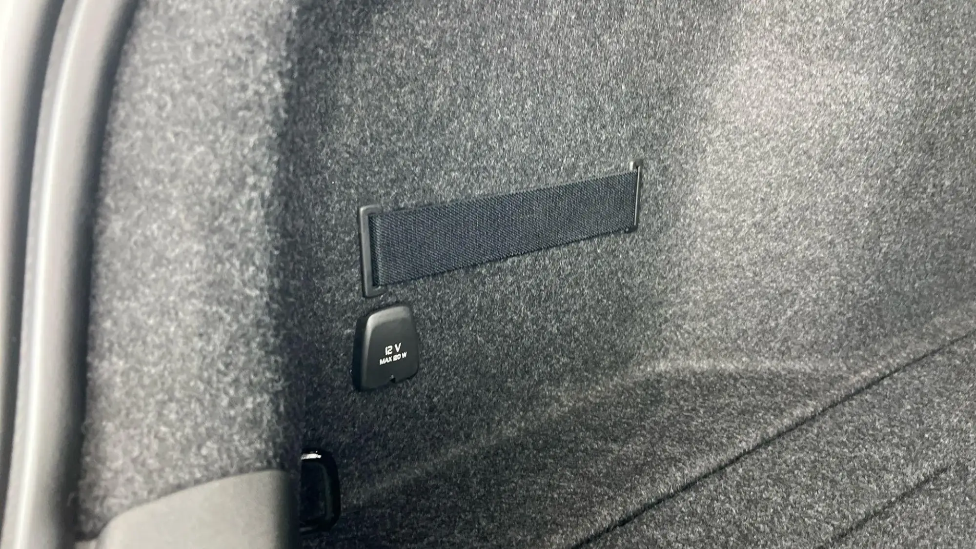 Polestar 2 Image 29 Polestar 2 Image 29
