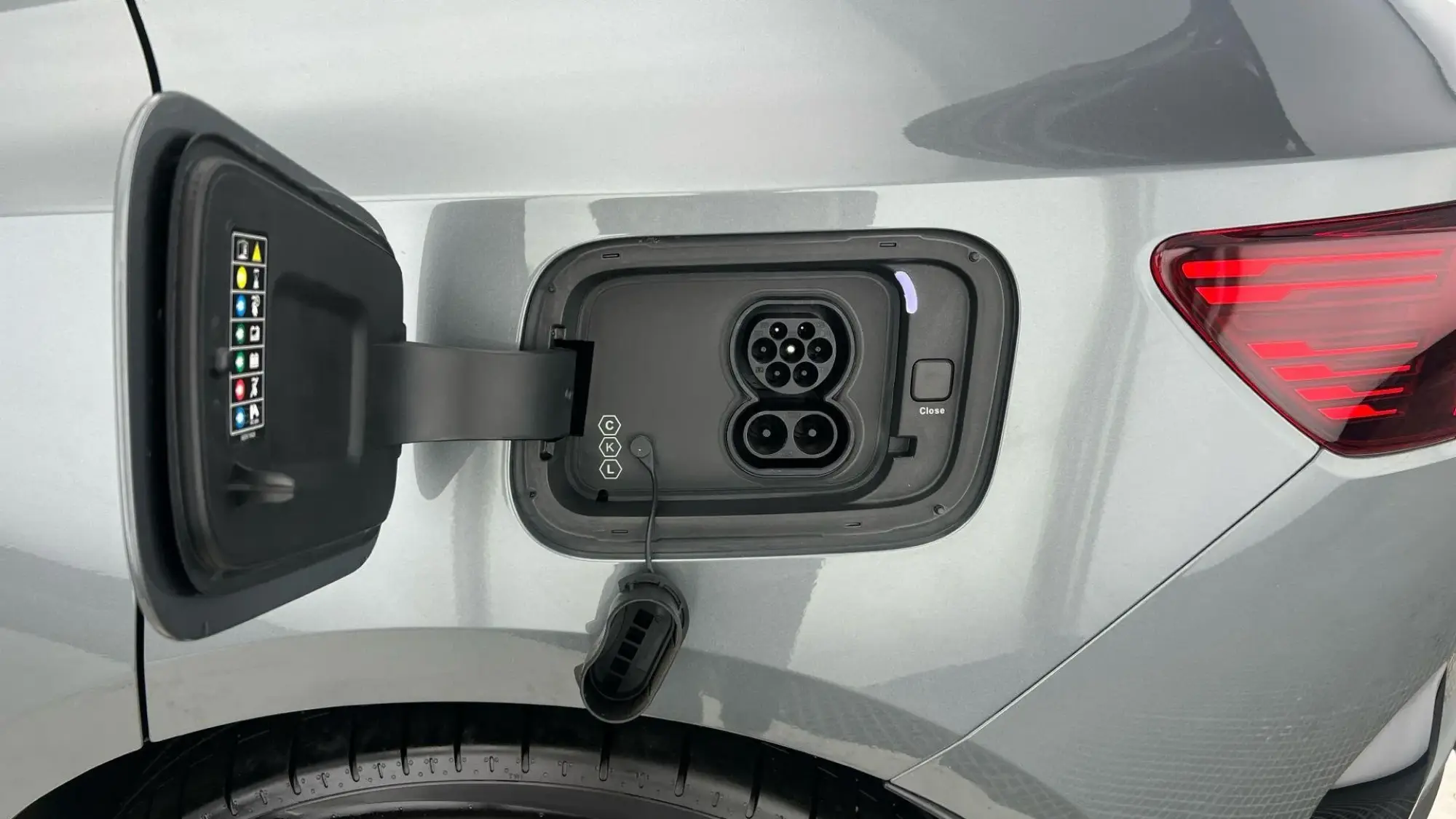 Polestar 4 Coupe Image 31