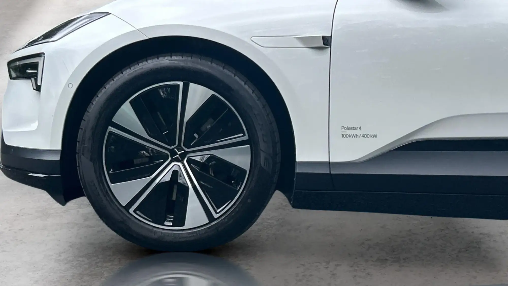 Polestar 4 SUV Image 27 Polestar 4 SUV Image 27