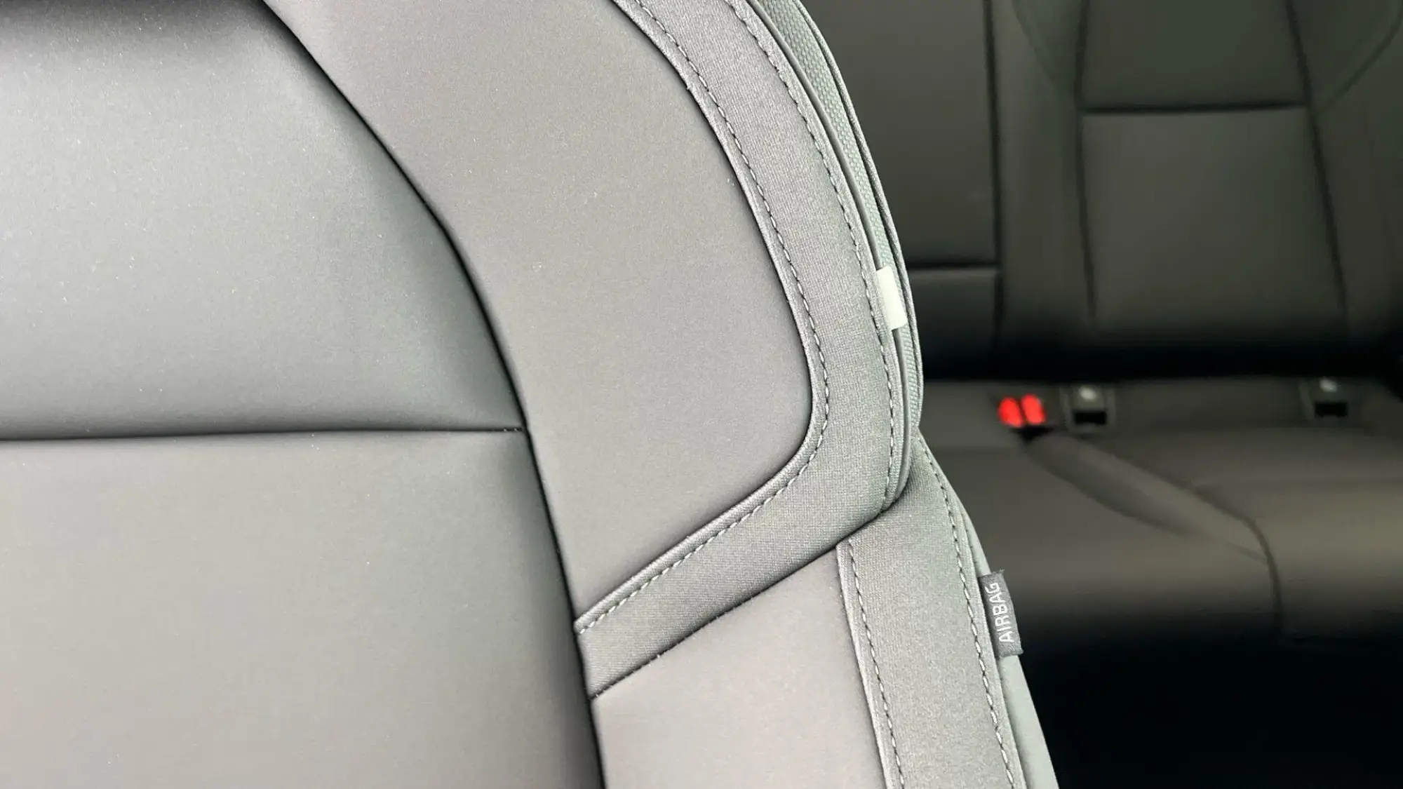 Polestar 4 Coupe Image 35