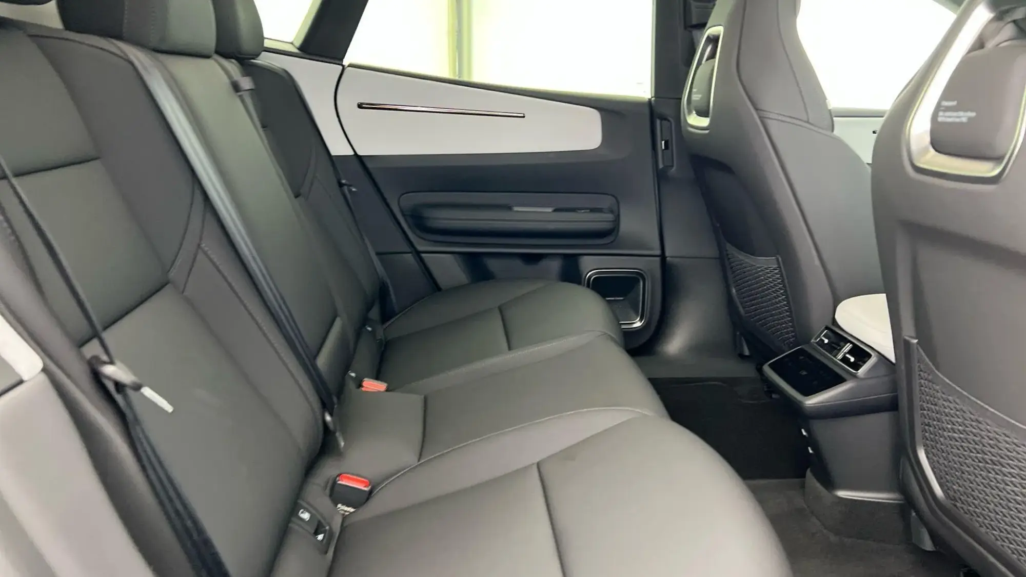 Polestar 4 Coupe Image 18 Polestar 4 Coupe Image 18