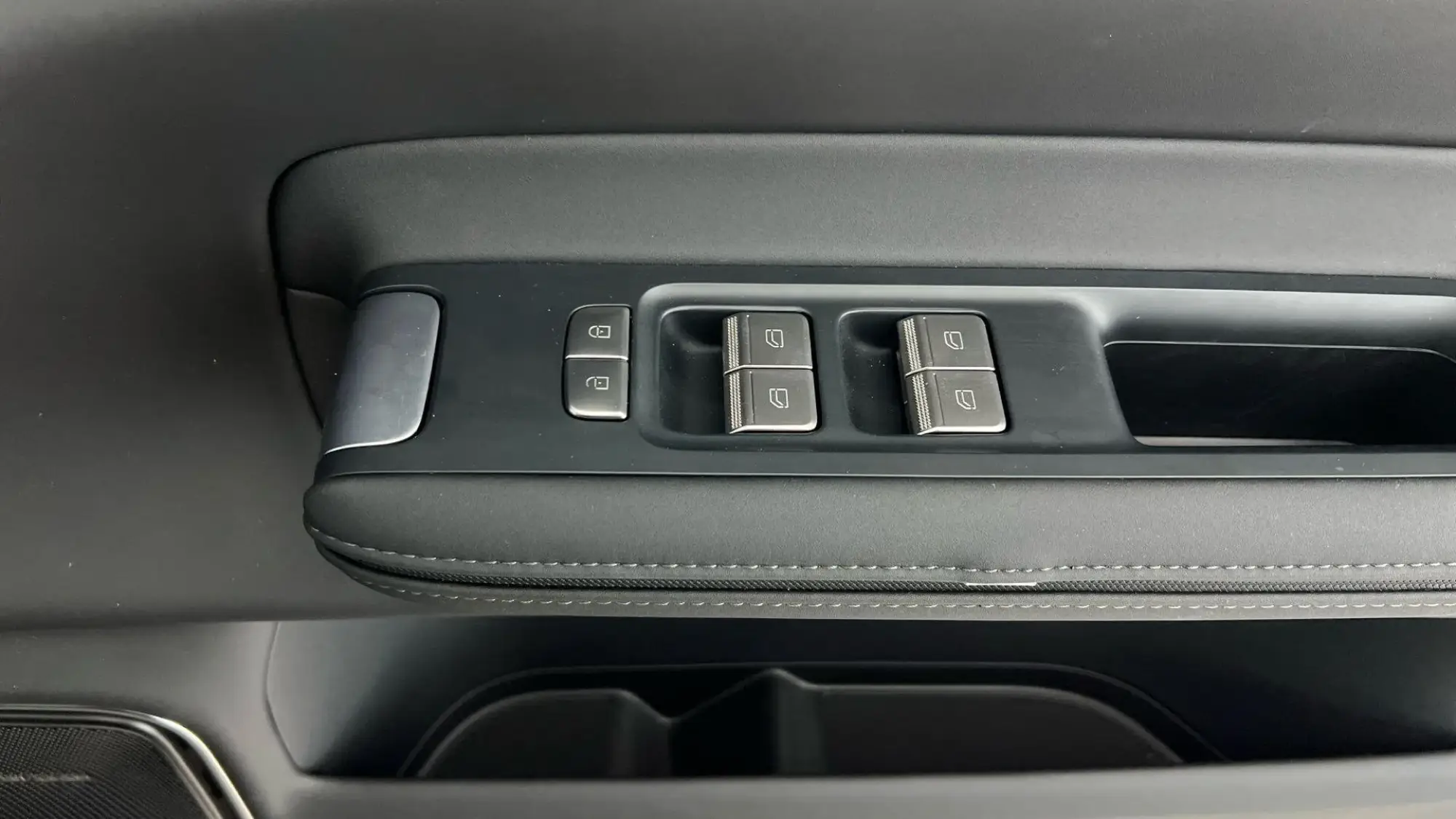 Polestar 4 Coupe Image 33 Polestar 4 Coupe Image 33