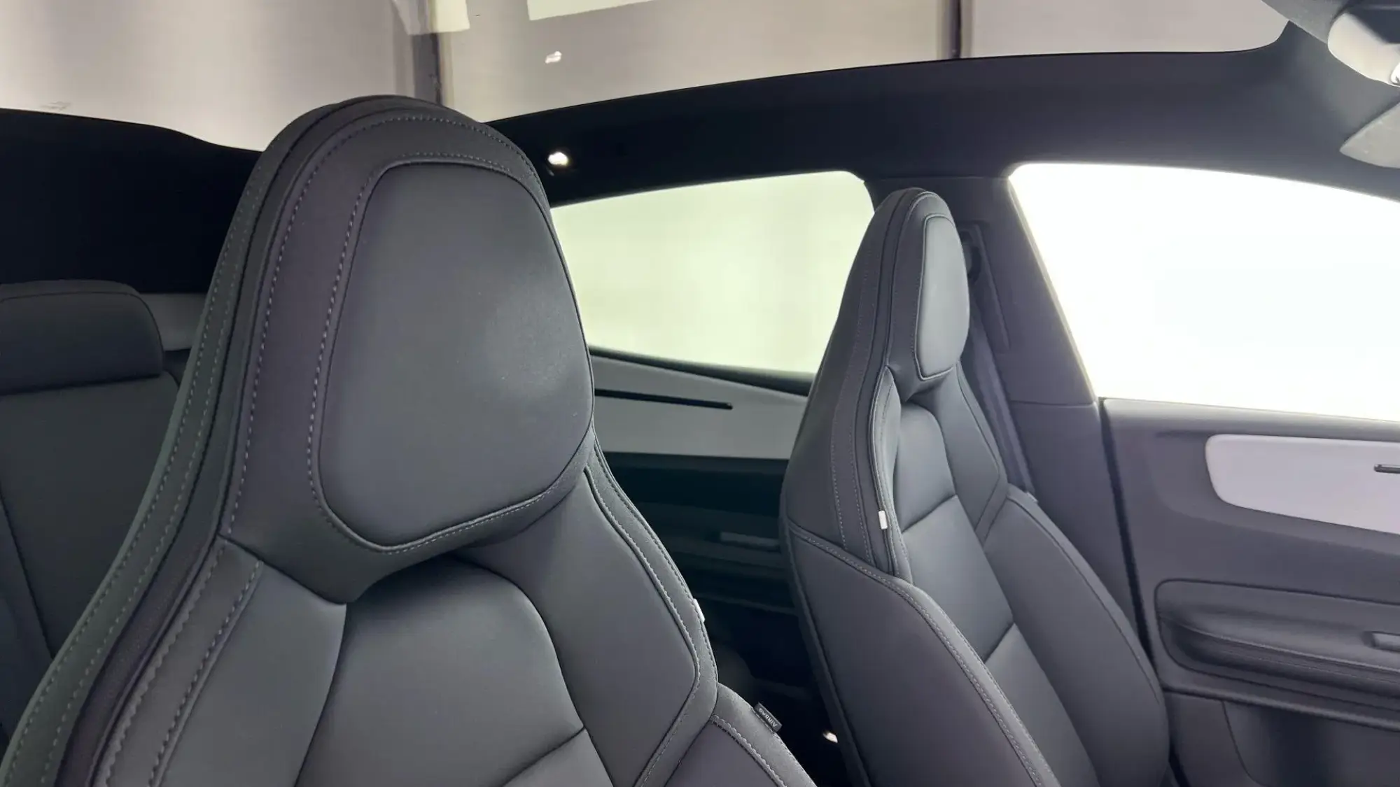Polestar 4 Coupe Image 39 Polestar 4 Coupe Image 39
