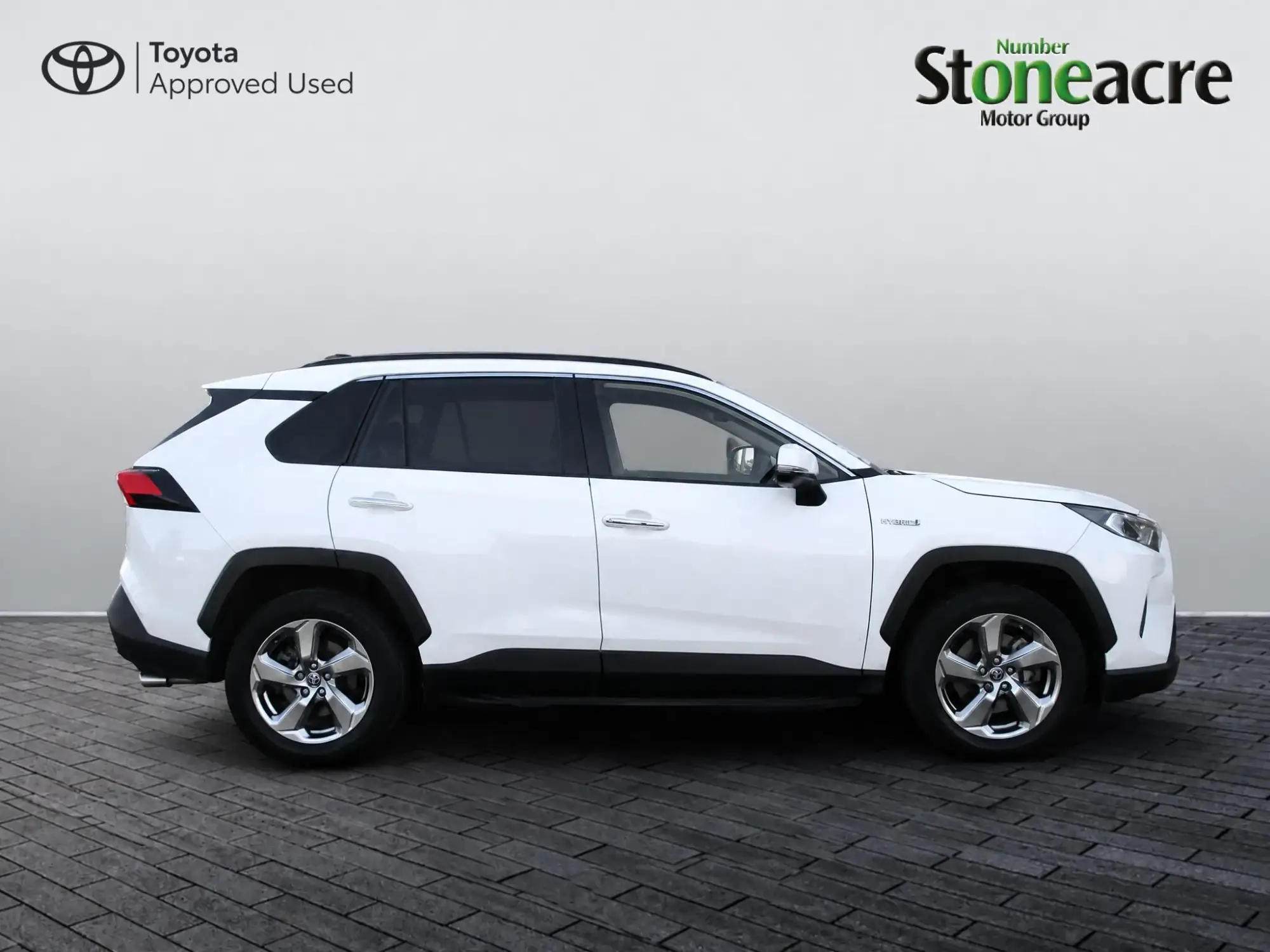 Toyota RAV4 2.5 VVT-i Hybrid Excel 5dr CVT NL70FVJ Image 2 Toyota RAV4 2.5 VVT-i Hybrid Excel 5dr CVT NL70FVJ Image 2