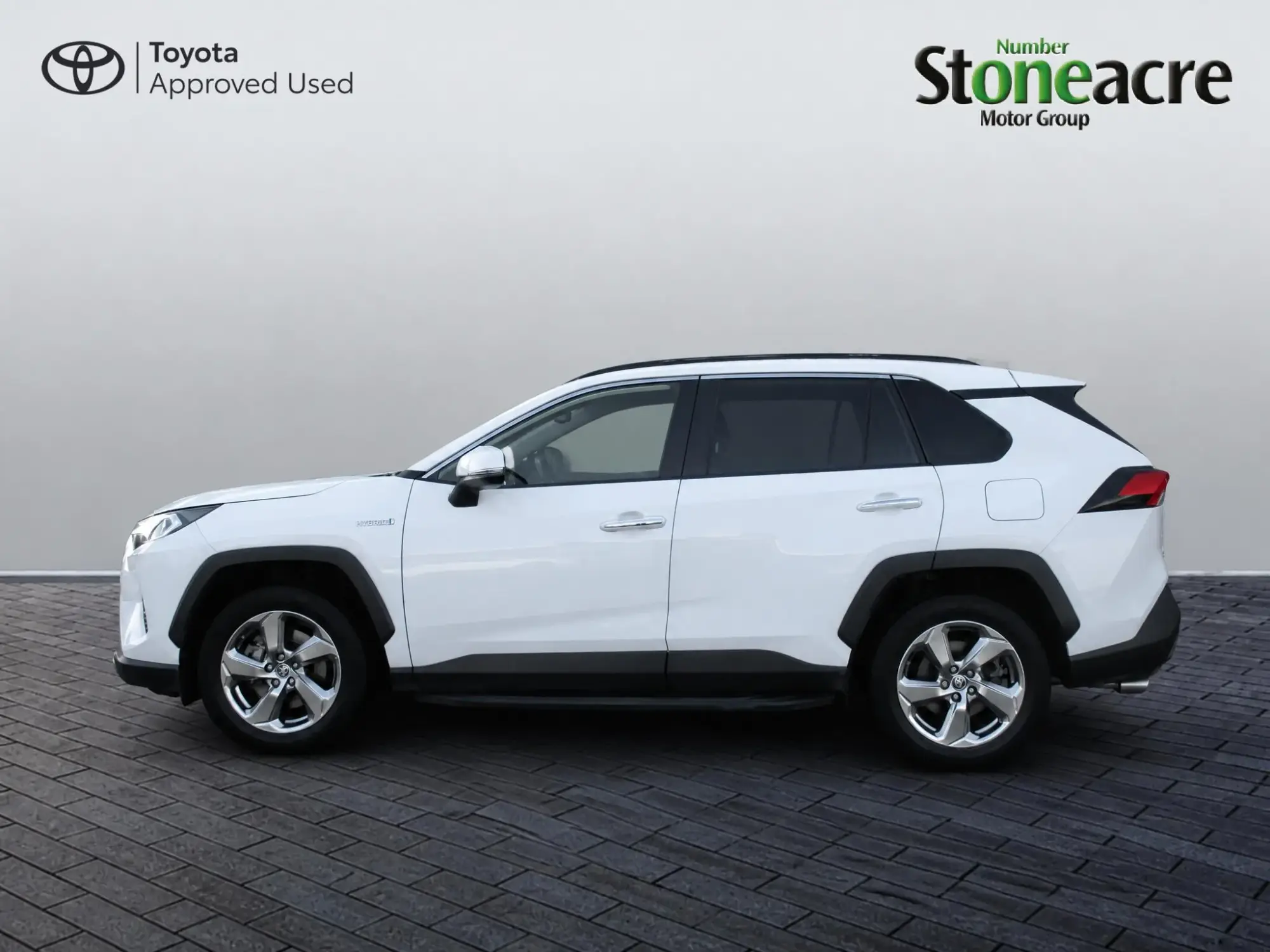 Toyota RAV4 Image 6