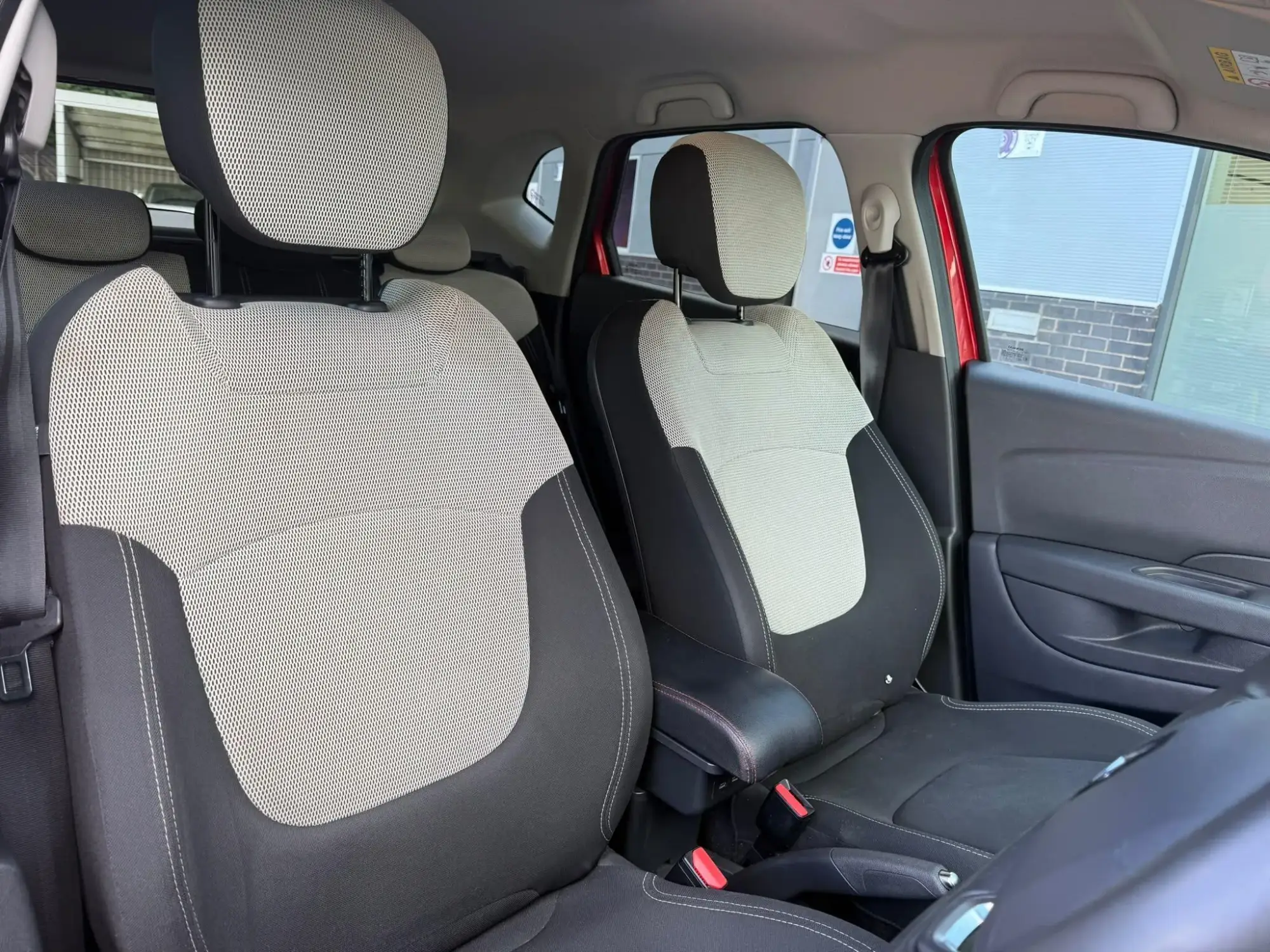 Renault Captur Image 12