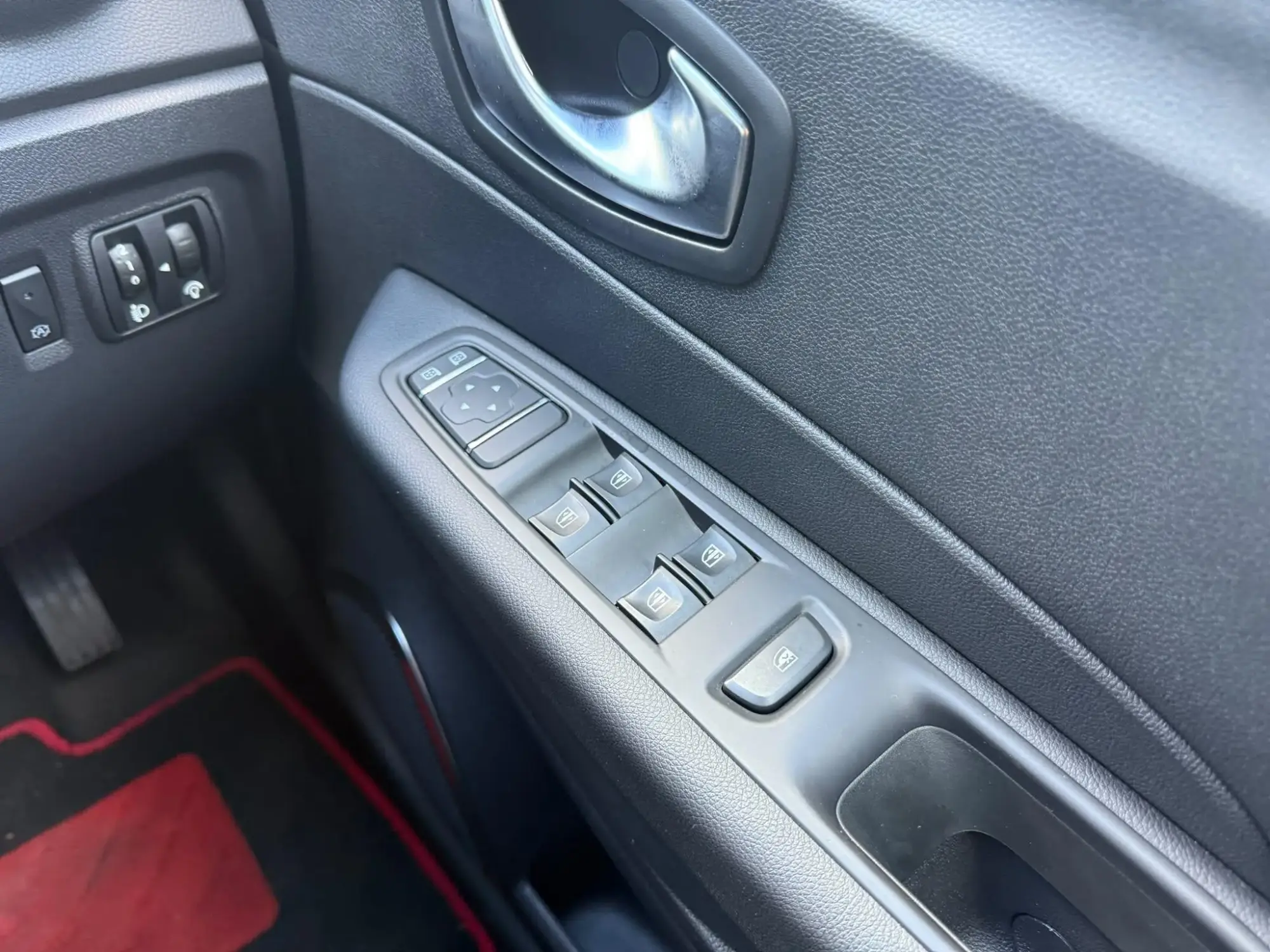 Renault Captur Image 16
