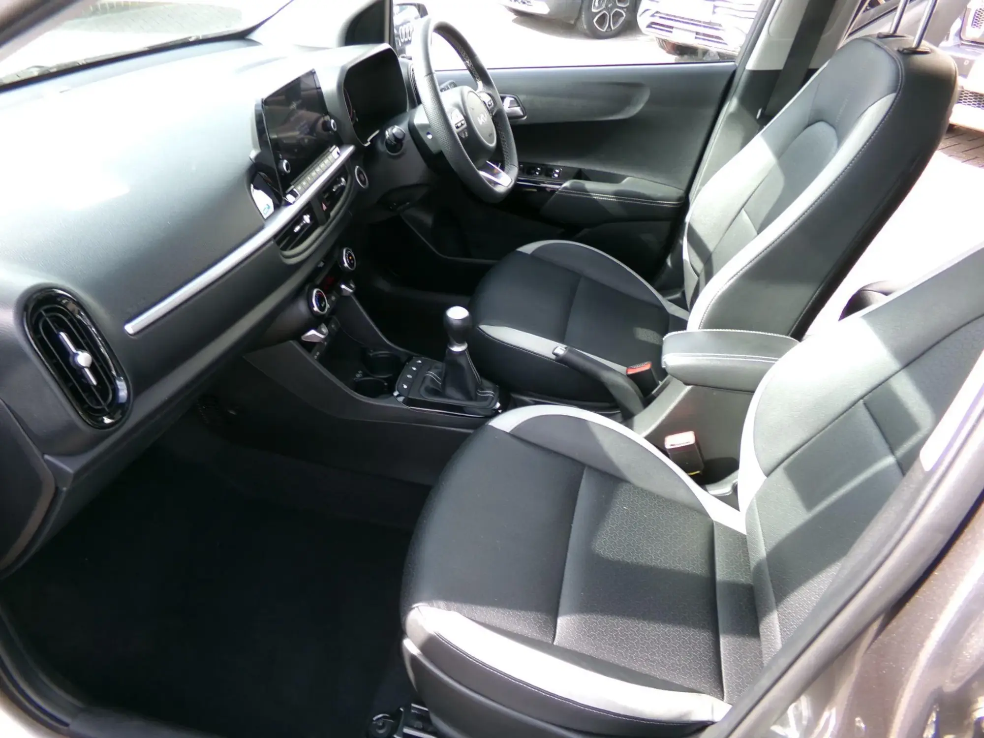 Kia Picanto Image 23