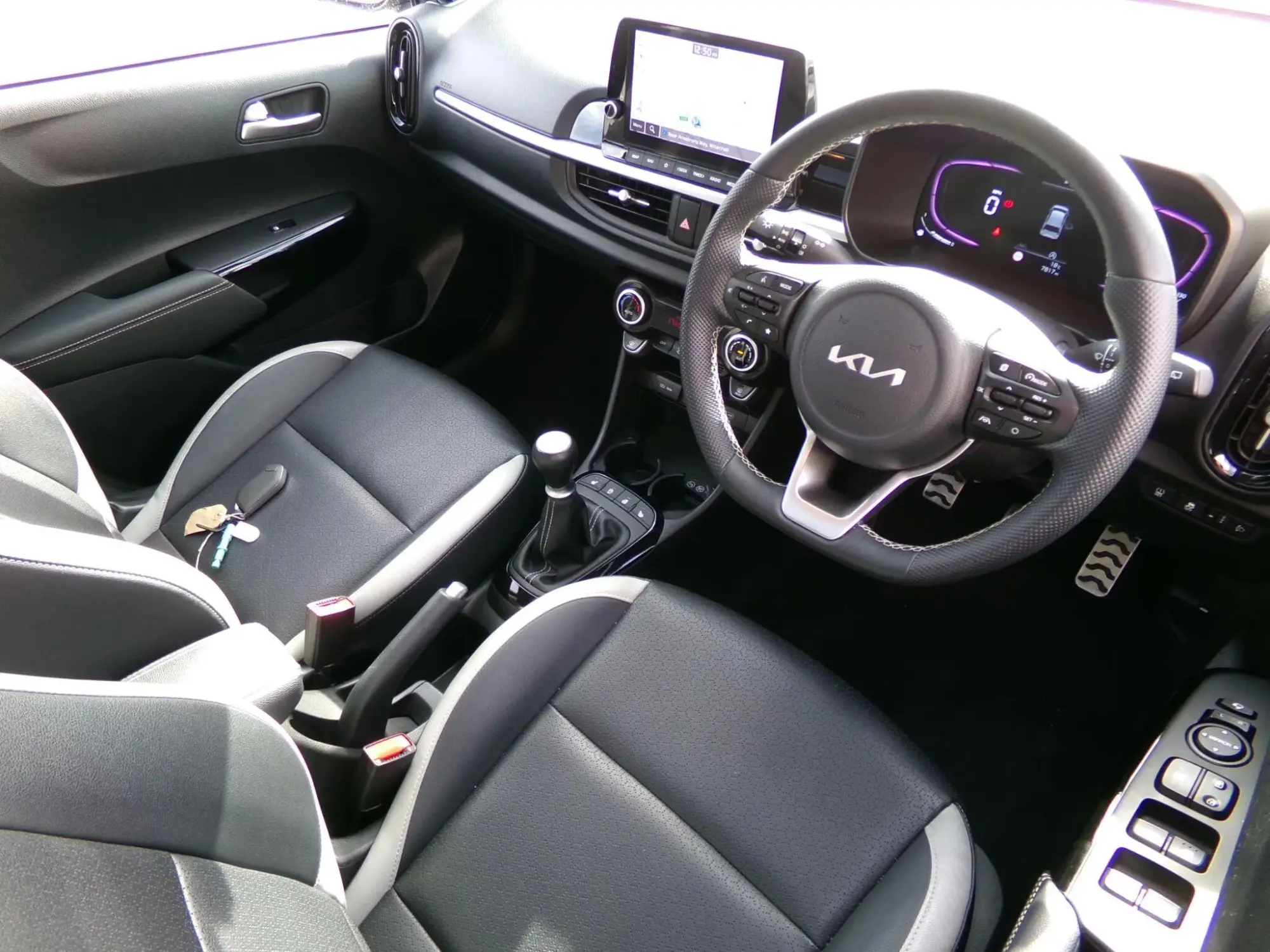 Kia Picanto Image 12