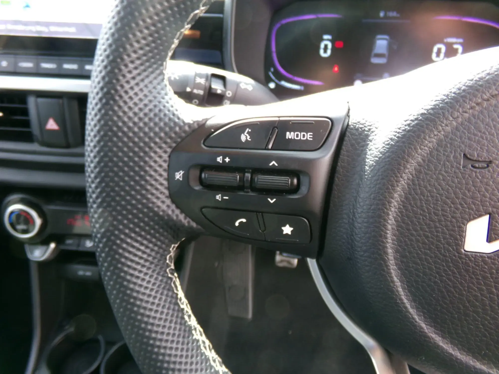 Kia Picanto Image 15