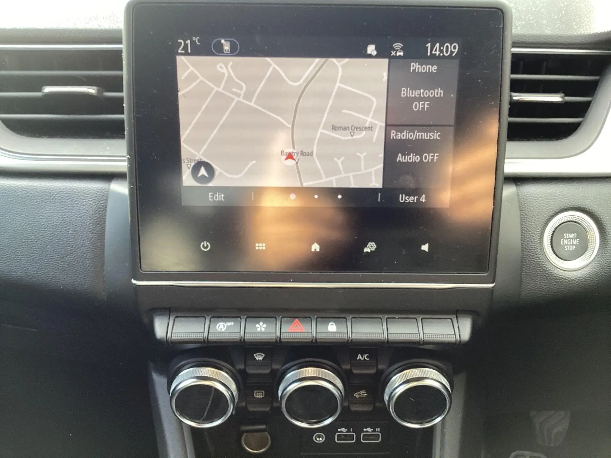 Renault Captur Image 23 Renault Captur Image 23