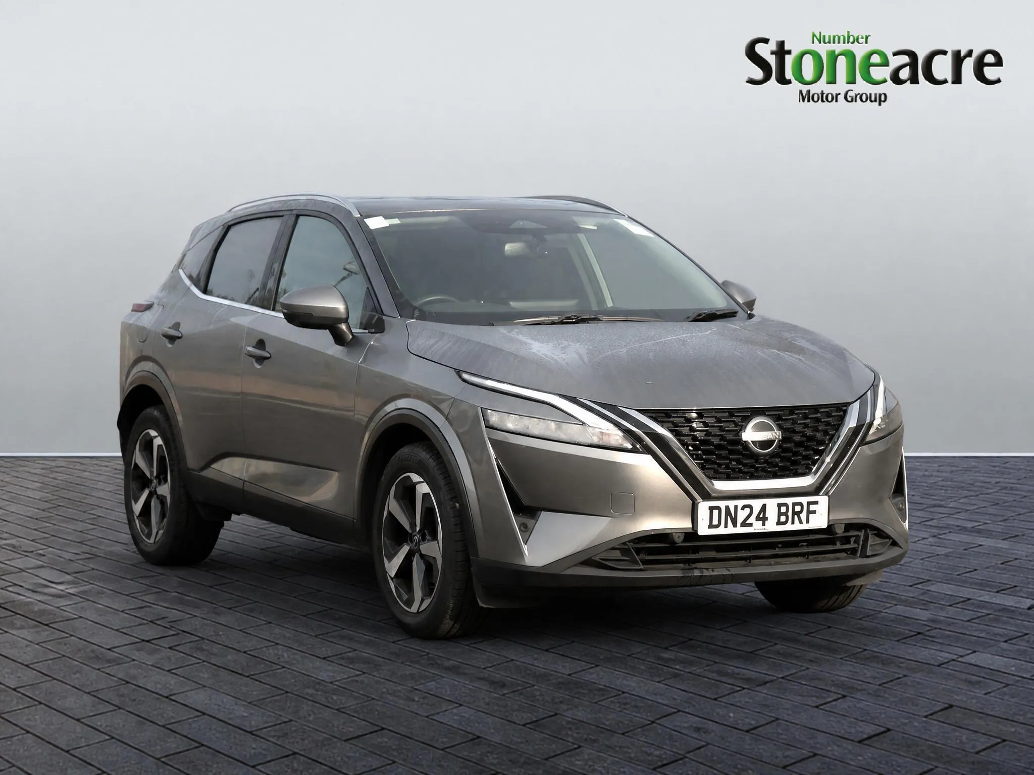 Nissan Qashqai undefined 1.3 DiG-T MH N-Connecta 5dr