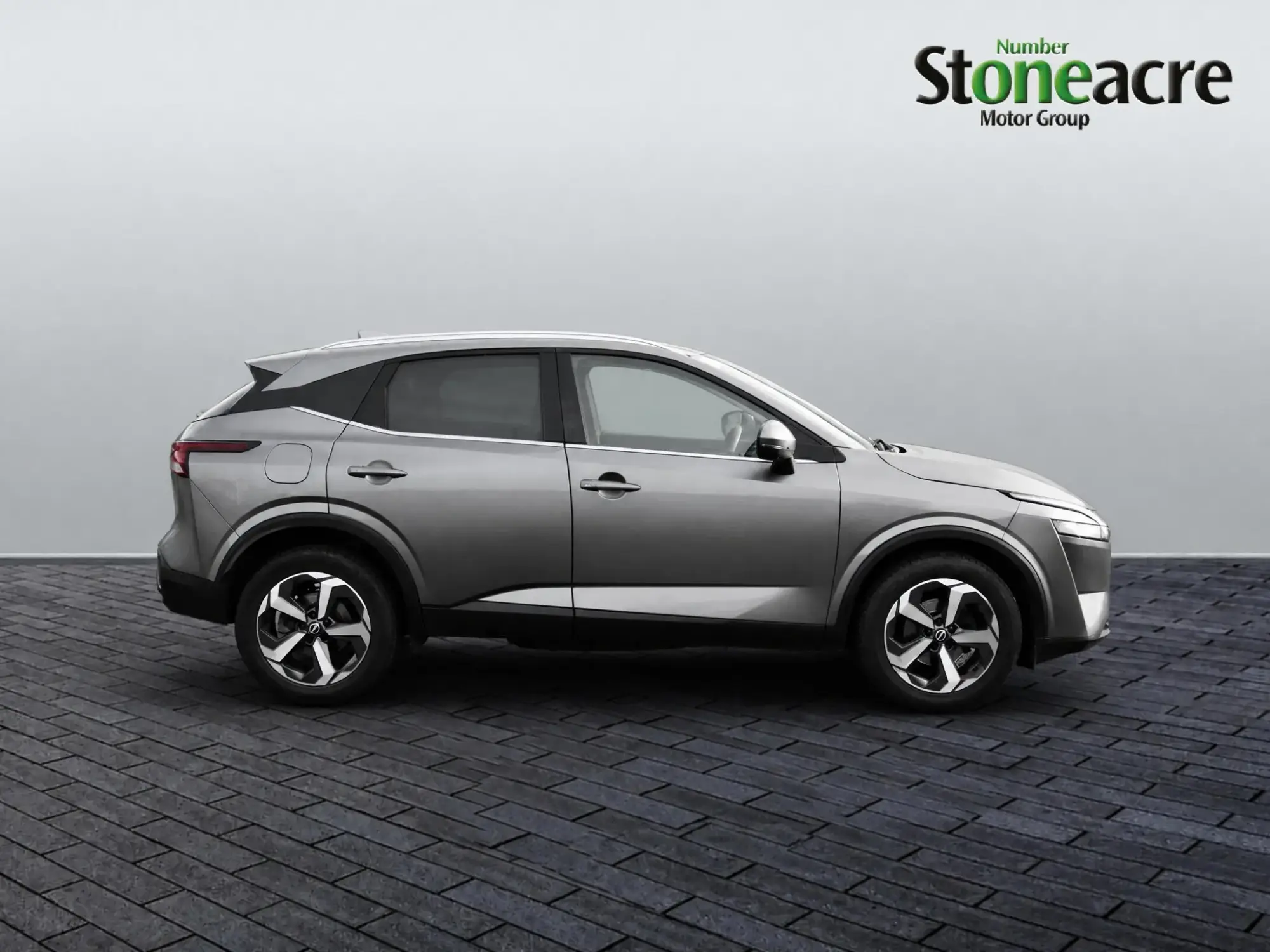 Nissan Qashqai Image 2 Nissan Qashqai Image 2