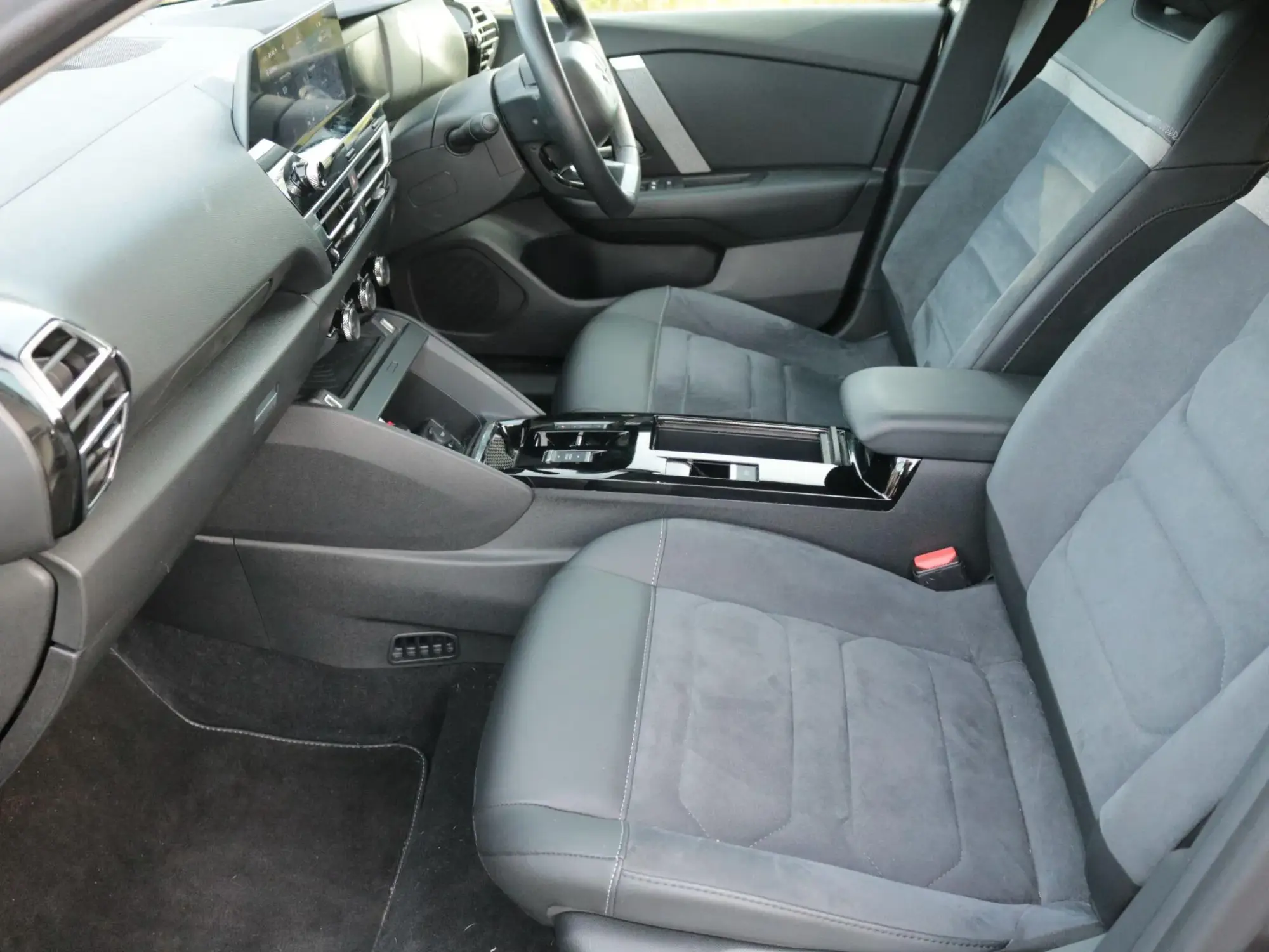 Citroen e-C4 Image 13 Citroen e-C4 Image 13