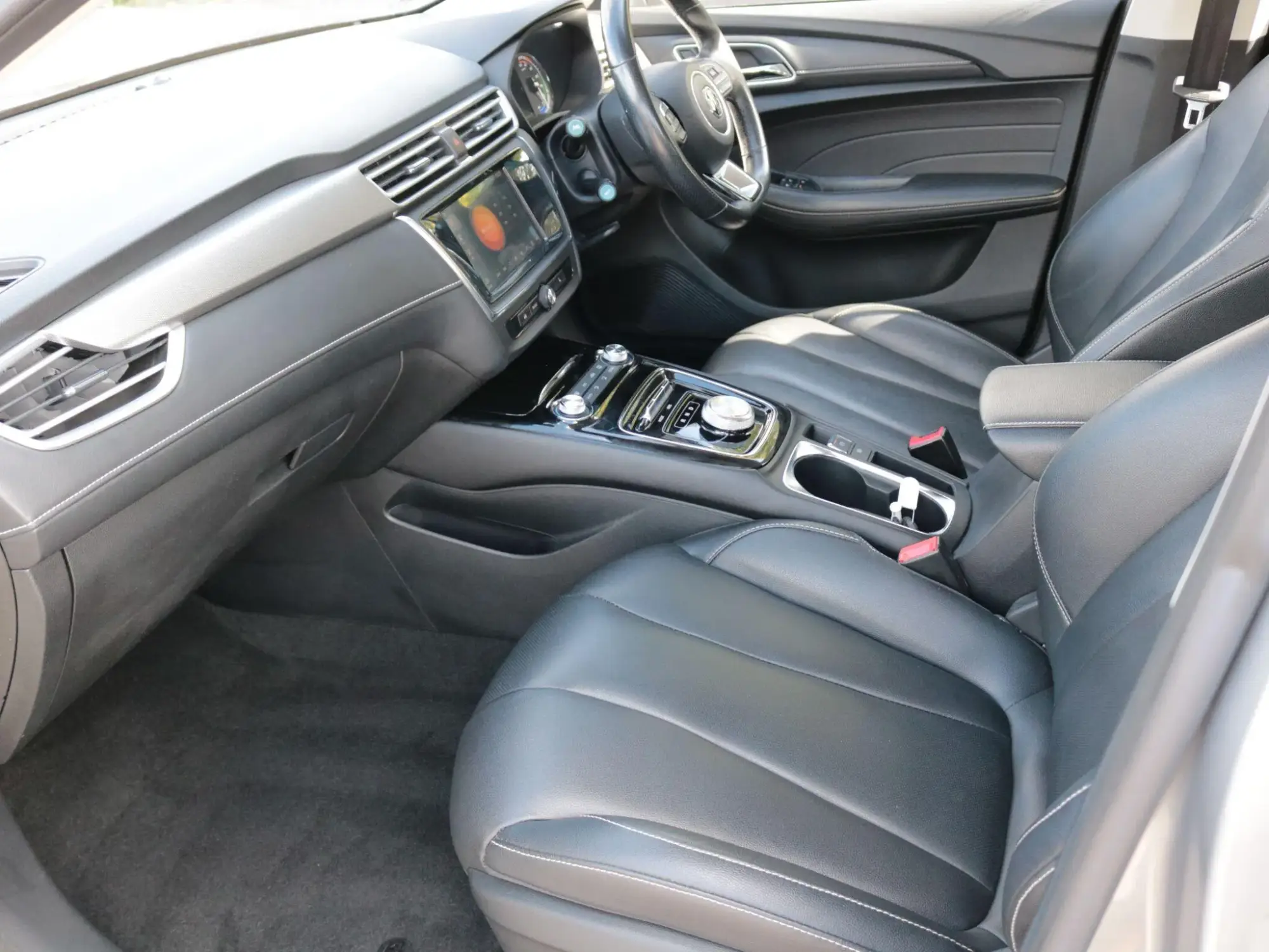 MG5 EV Image 12 MG5 EV Image 12
