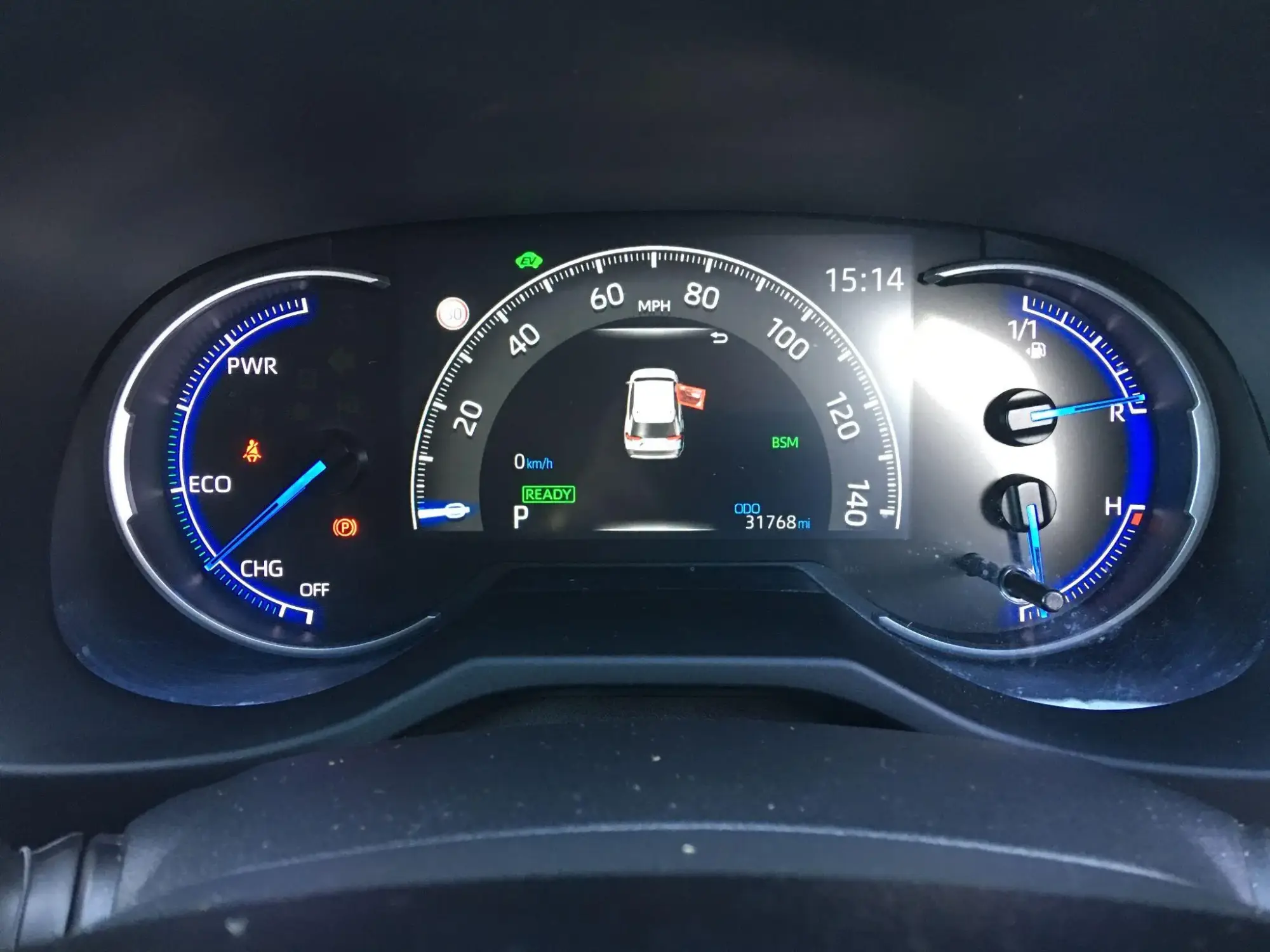 Toyota RAV4 Image 14