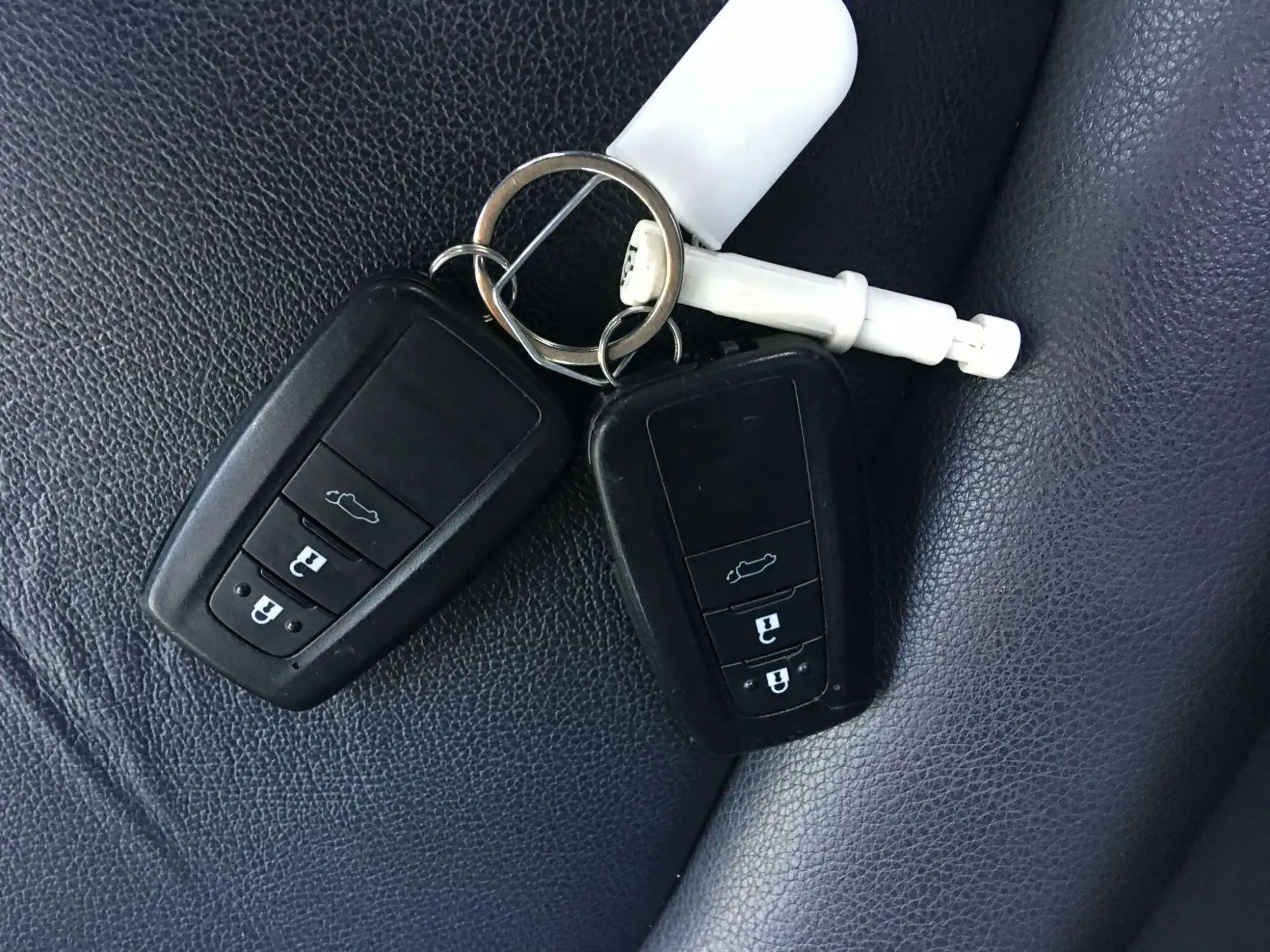 Toyota RAV4 Image 19